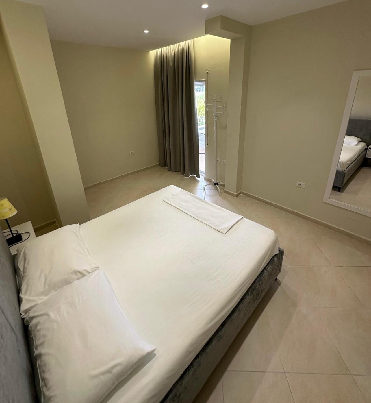 One-Bedroom Apartment with Balcony