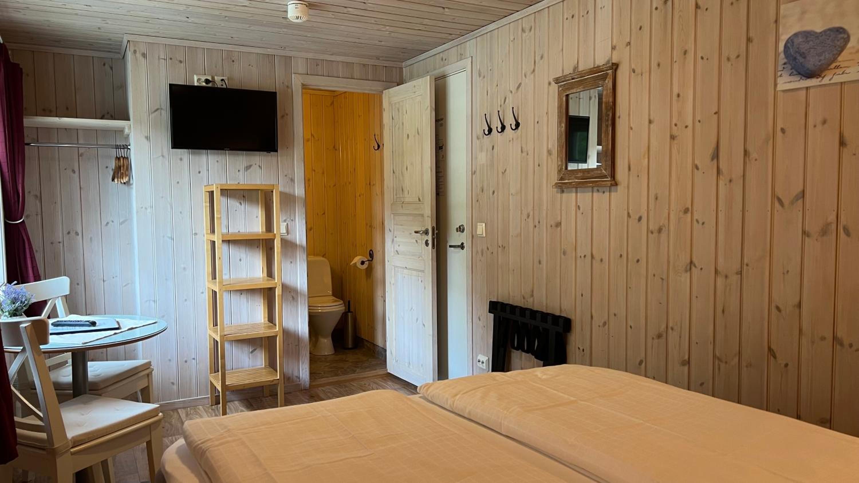 Double or Twin Room photo 2