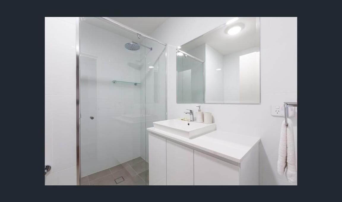 Two-Bedroom Apartment photo 2