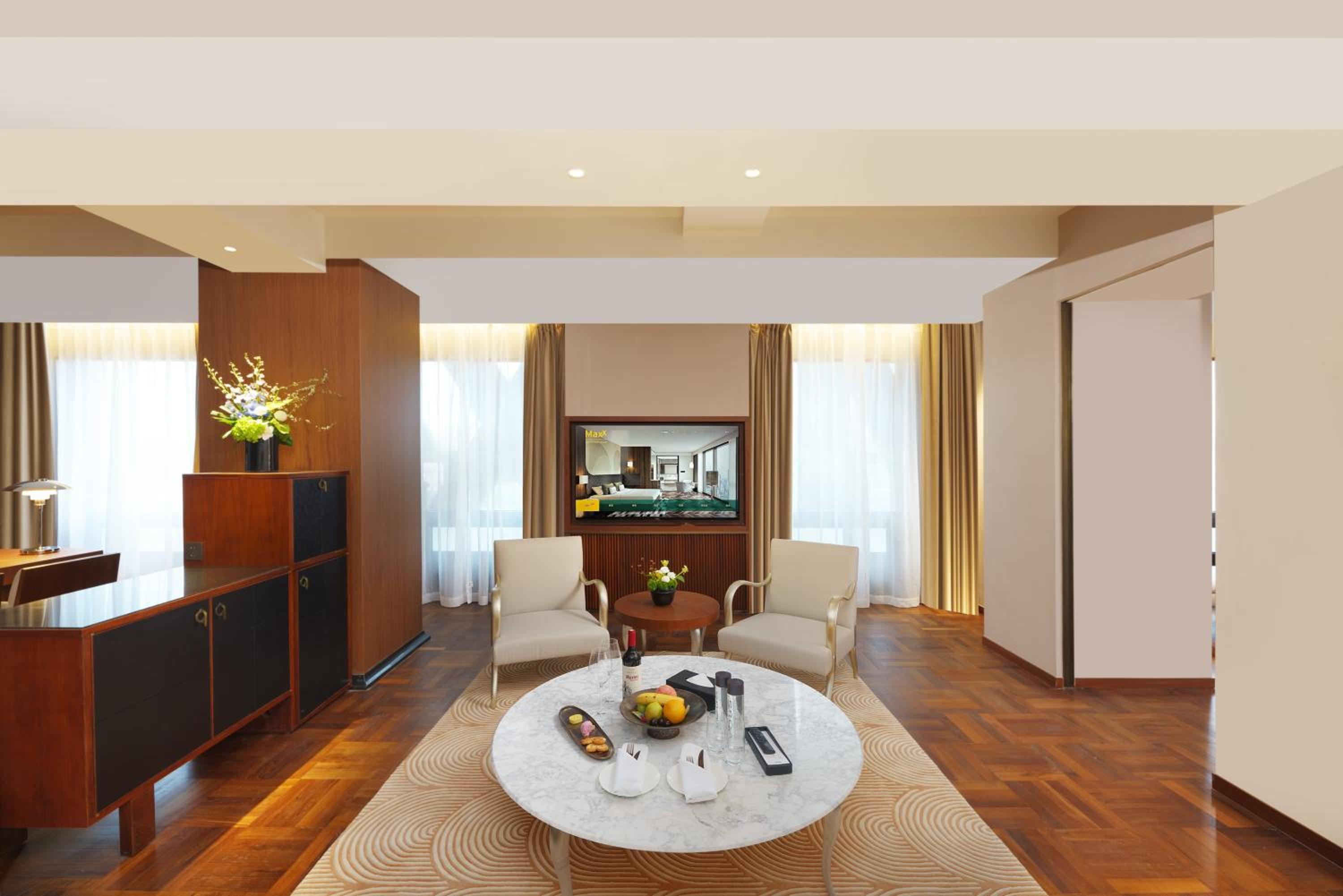 Presidential Suite photo 1
