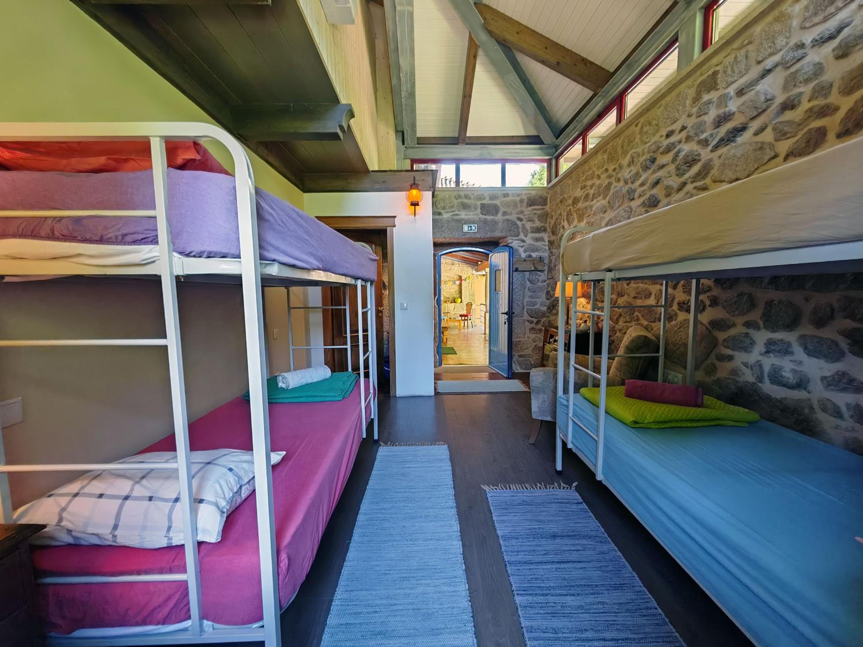 Quadruple Room with Private Bathroom photo 2