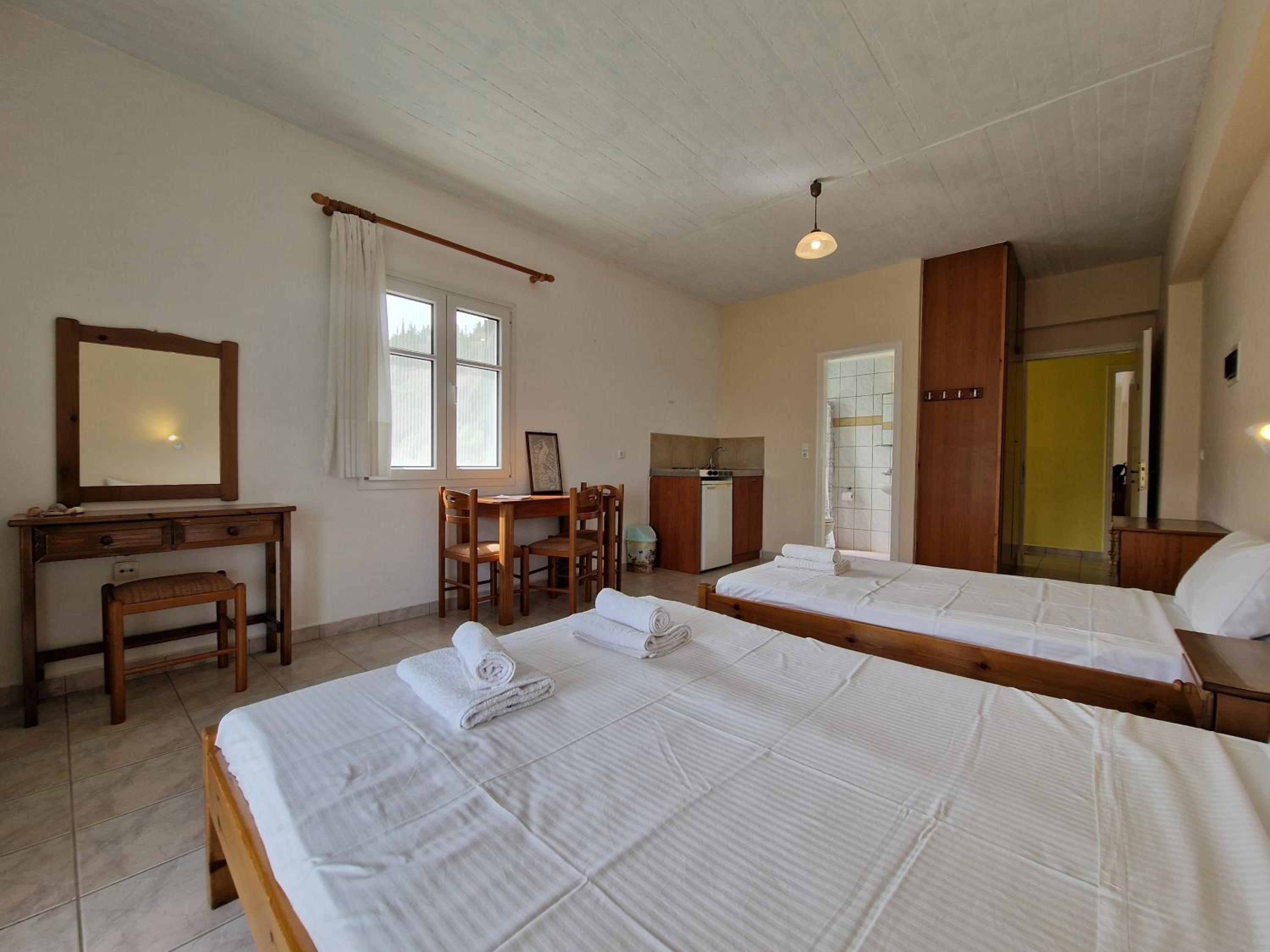 Studio with Mountain View photo 3