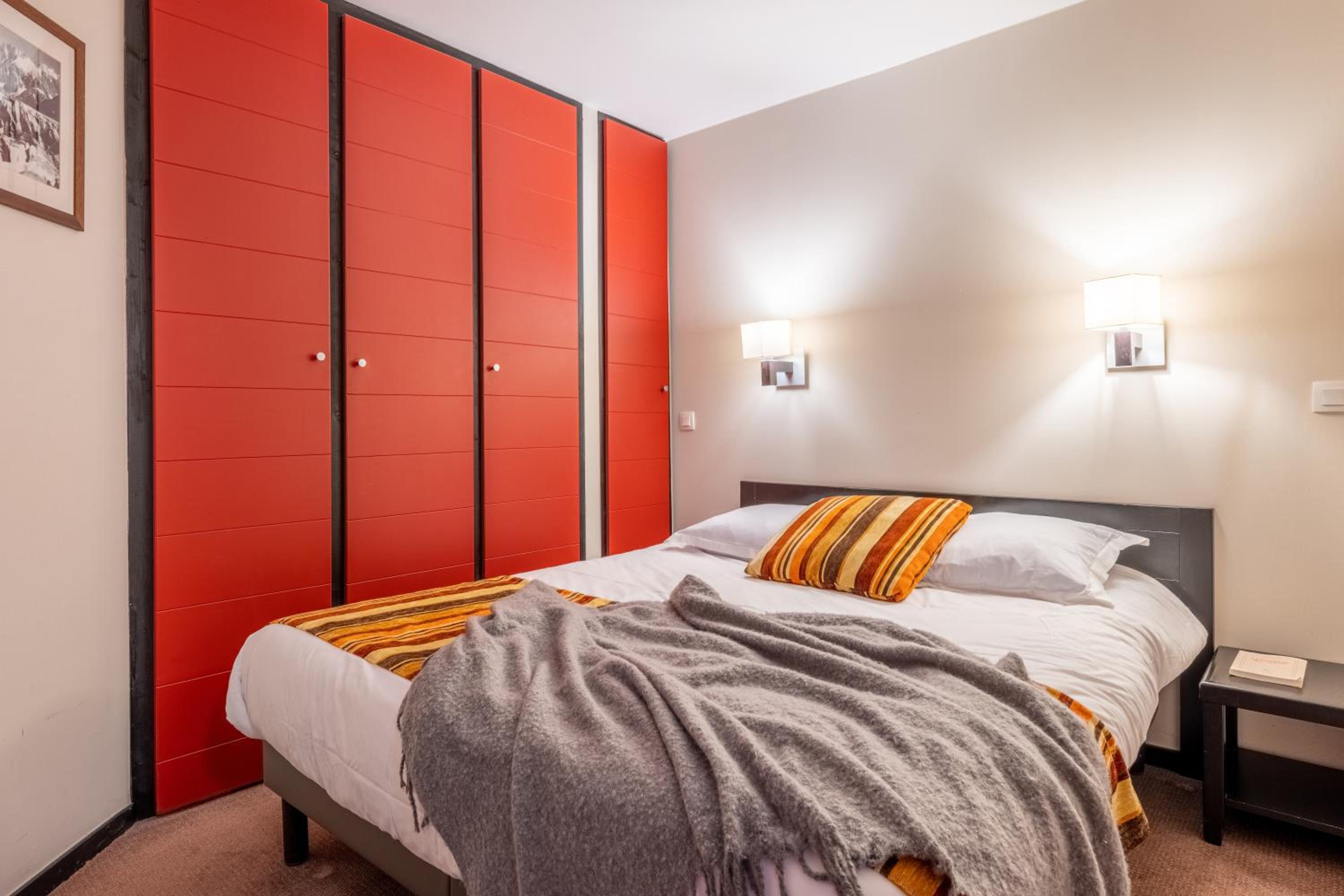 Two-Bedroom Apartment (8 People)