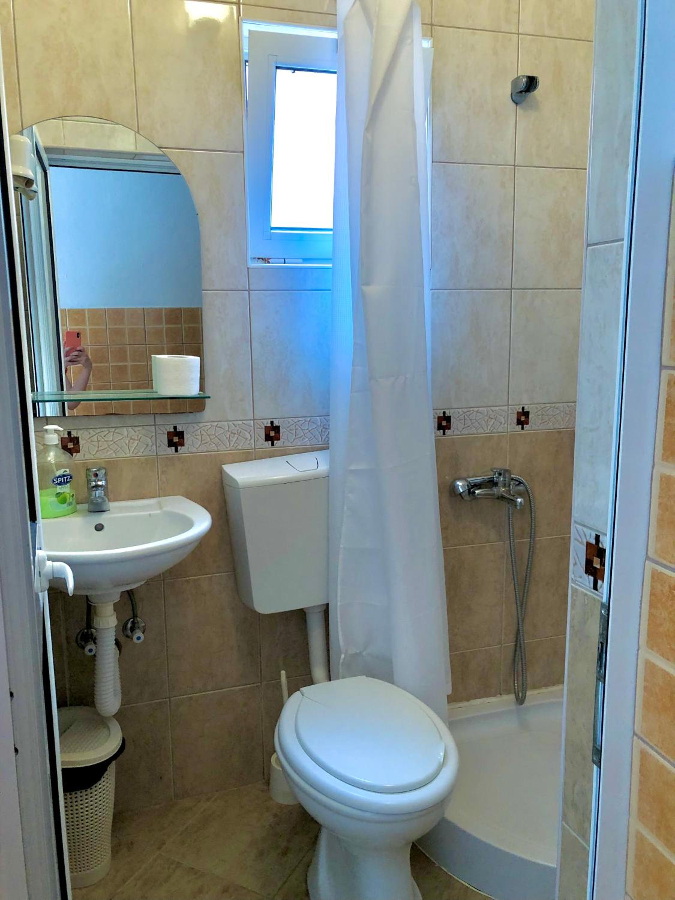 Classic Triple Room photo 2