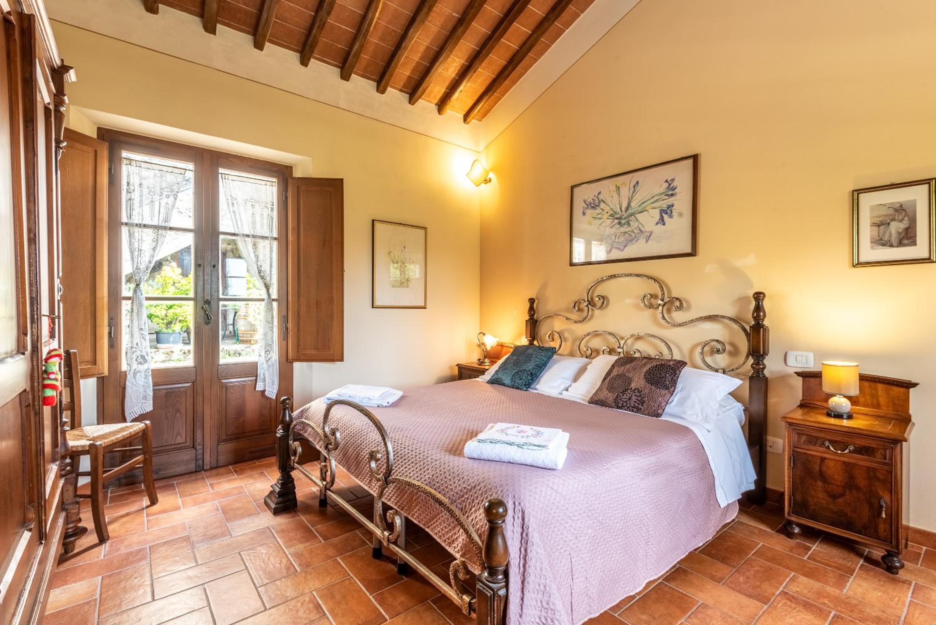 Two-Bedroom Deluxe Apartment with Garden View photo 1