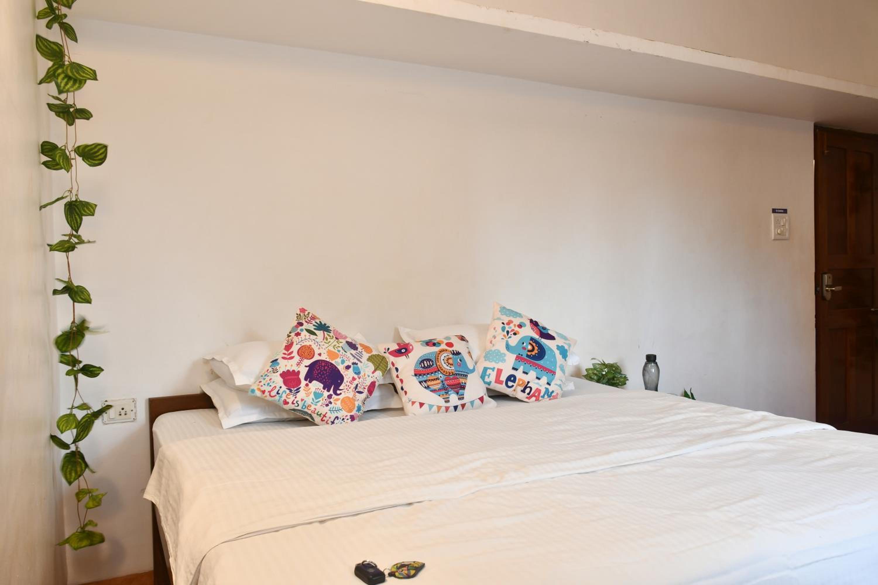 Double Room - Photo 2