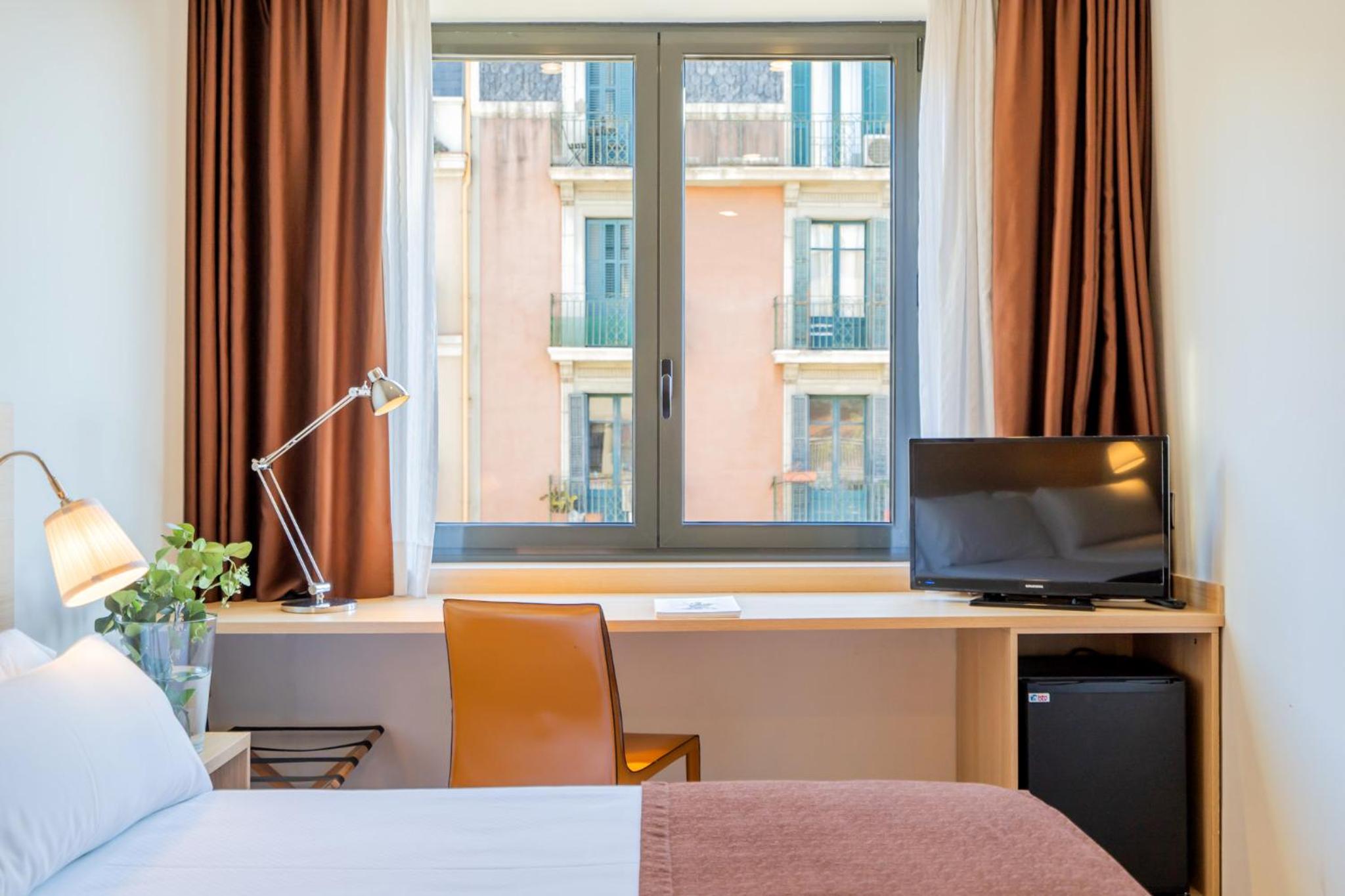 Superior Quadruple Room photo 2
