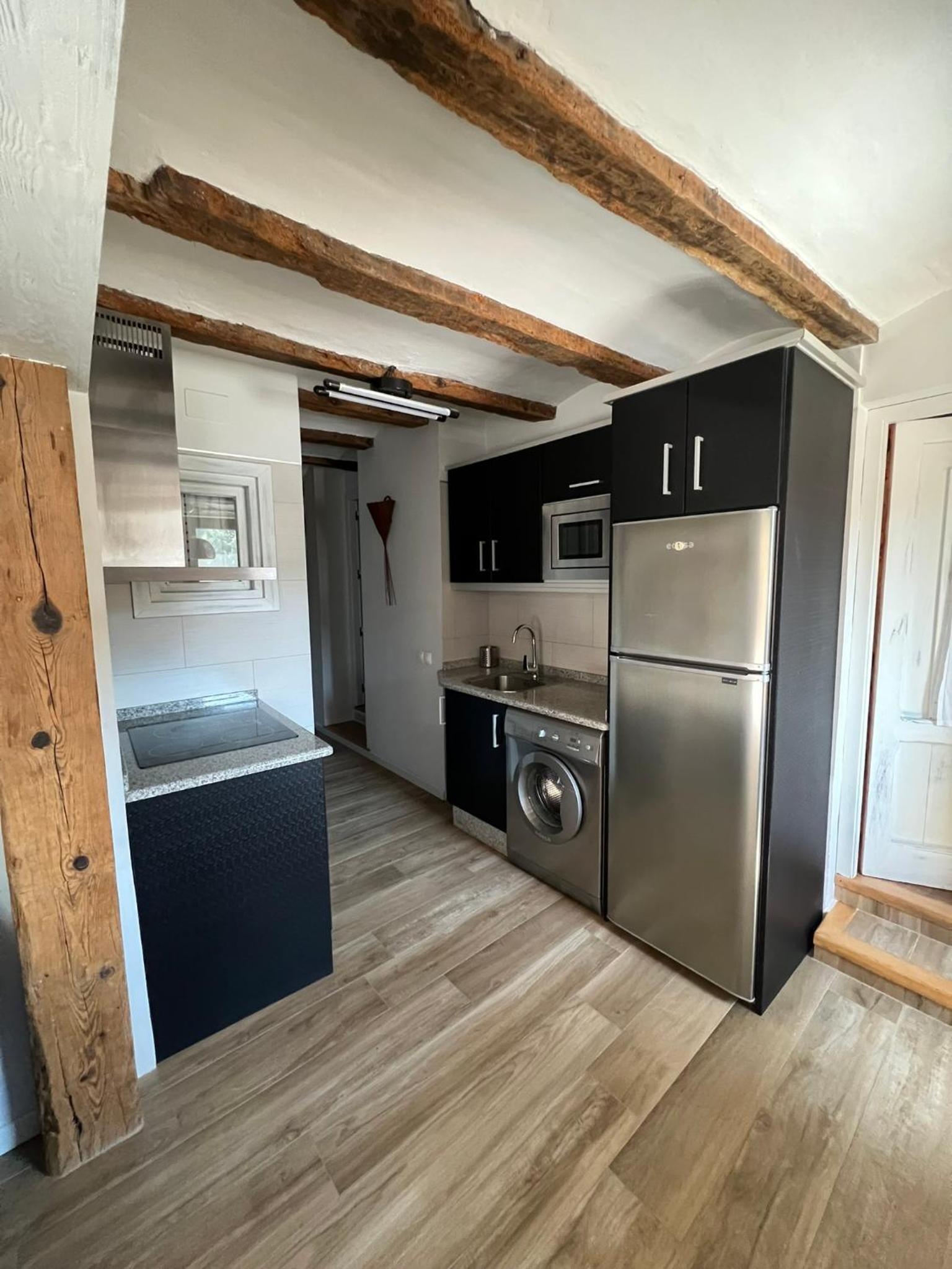 Apartment - Photo 16
