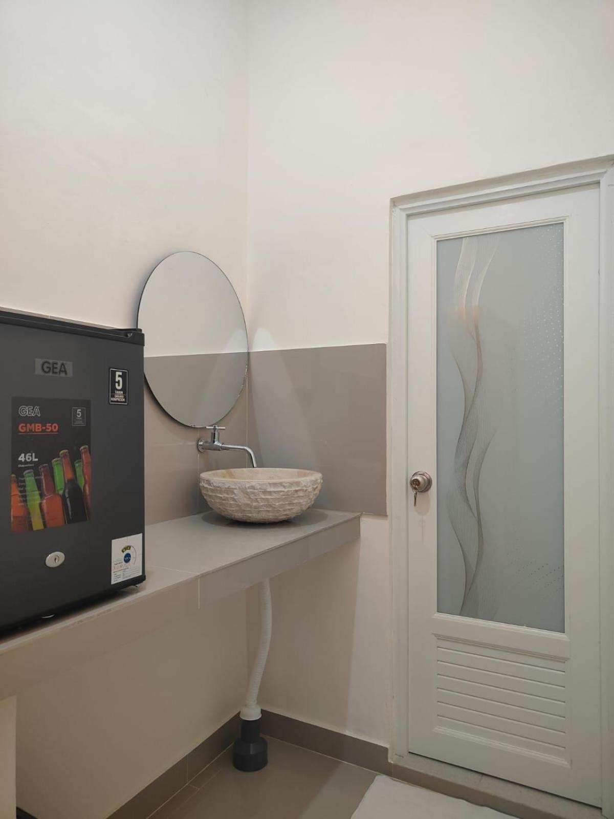 Double Room with Private Bathroom photo 3