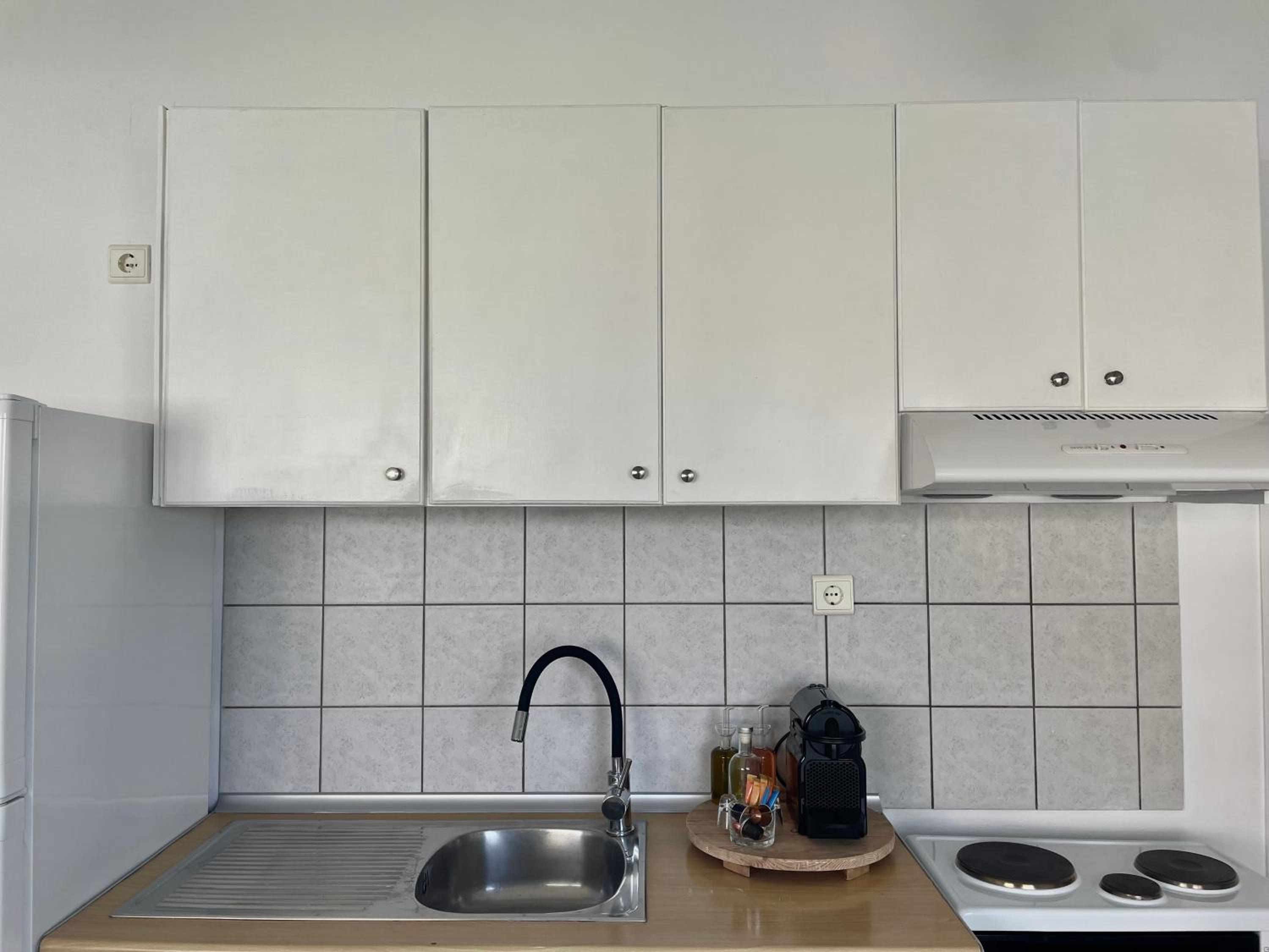 One-Bedroom Apartment photo 3
