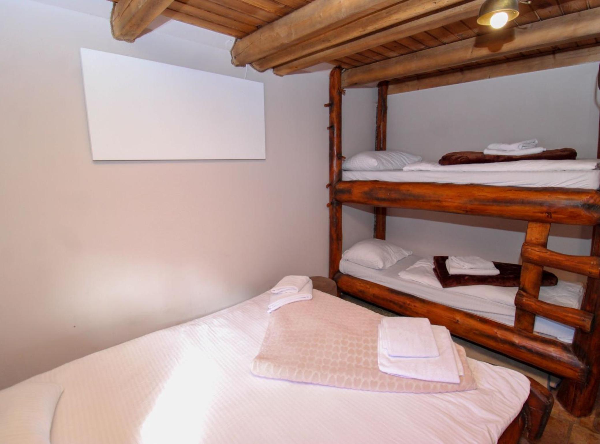 2 Bedroom Holiday Home photo 3