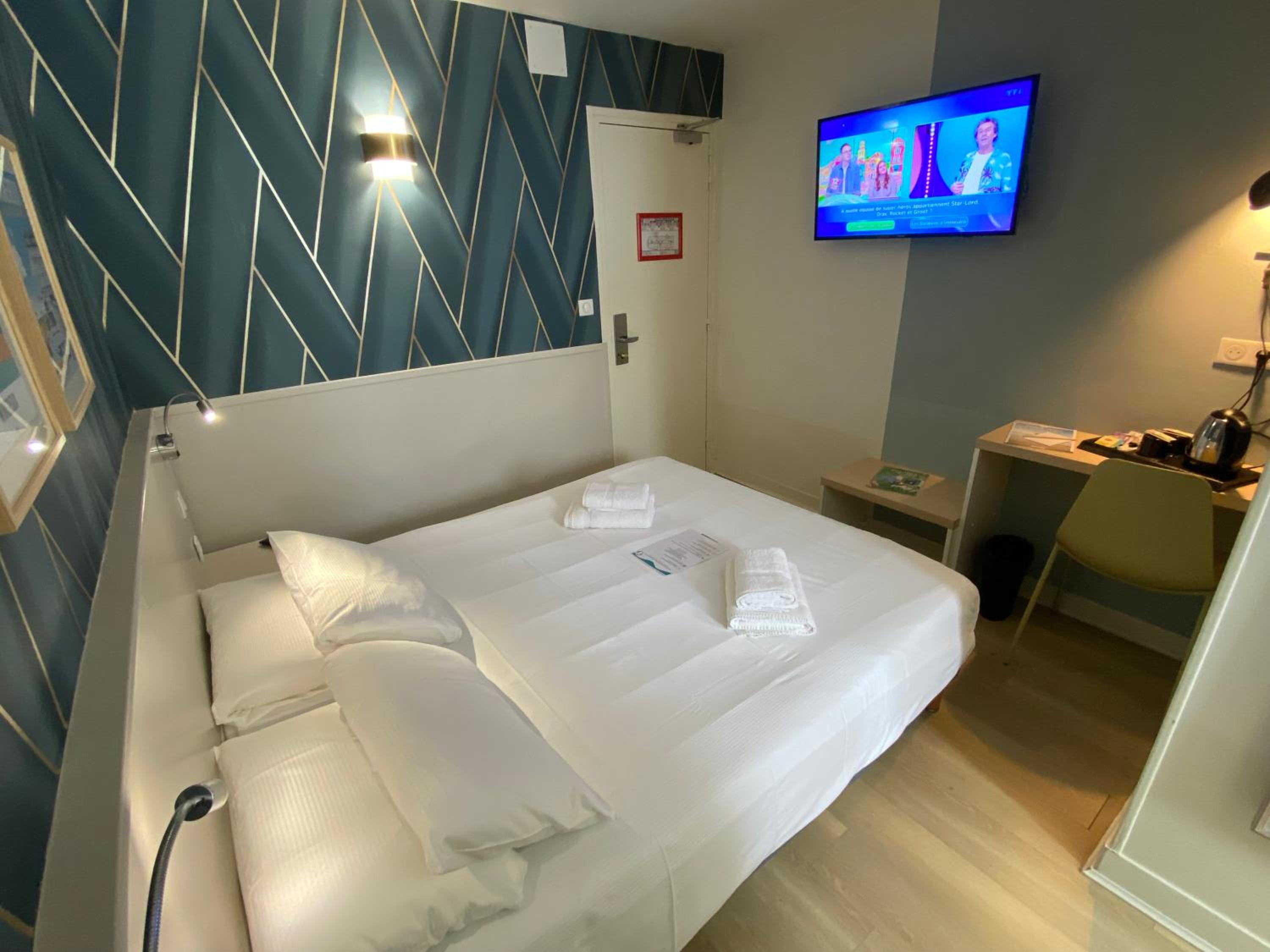 Double Room photo 3