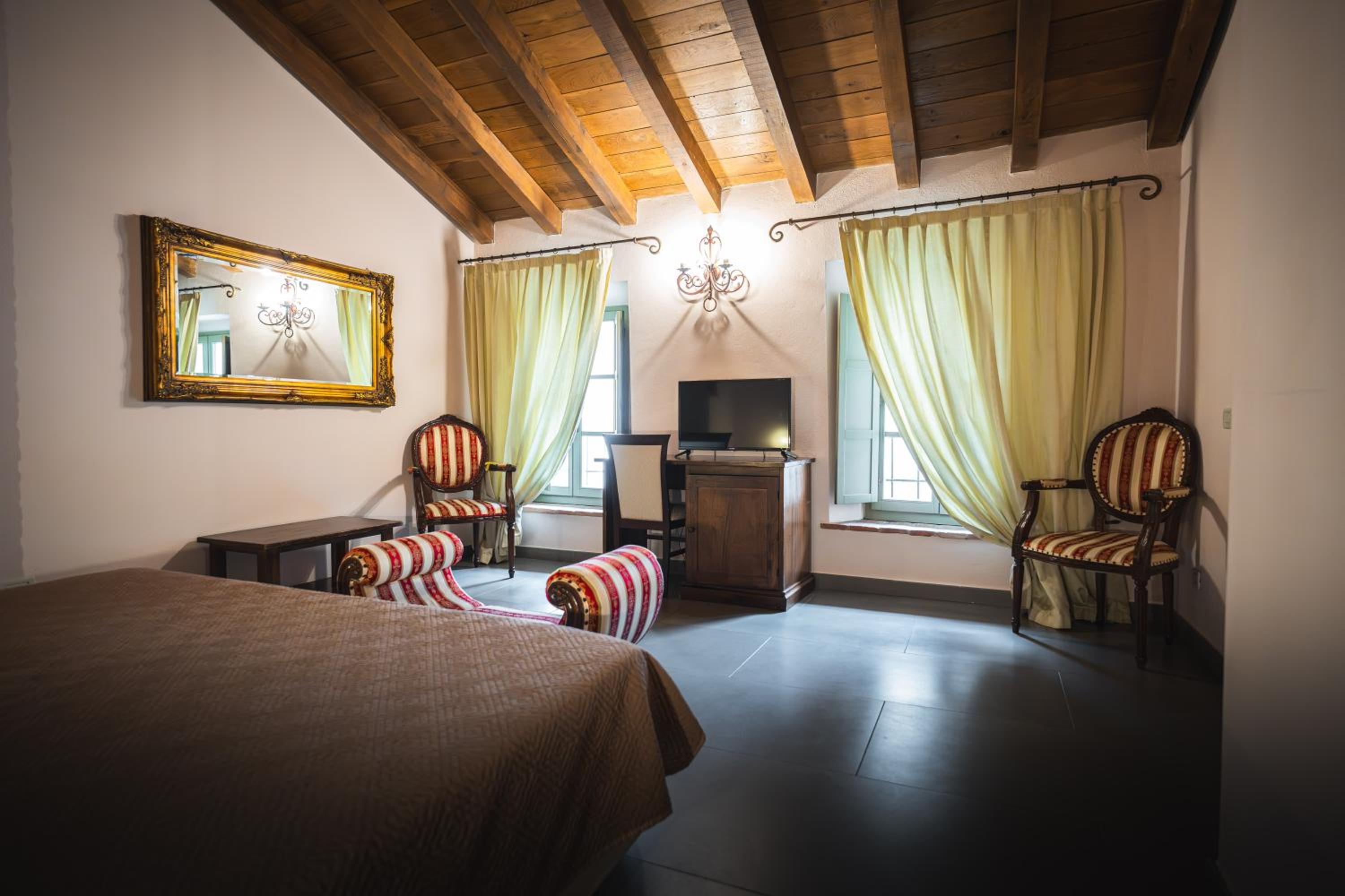 Superior Double Room photo 3