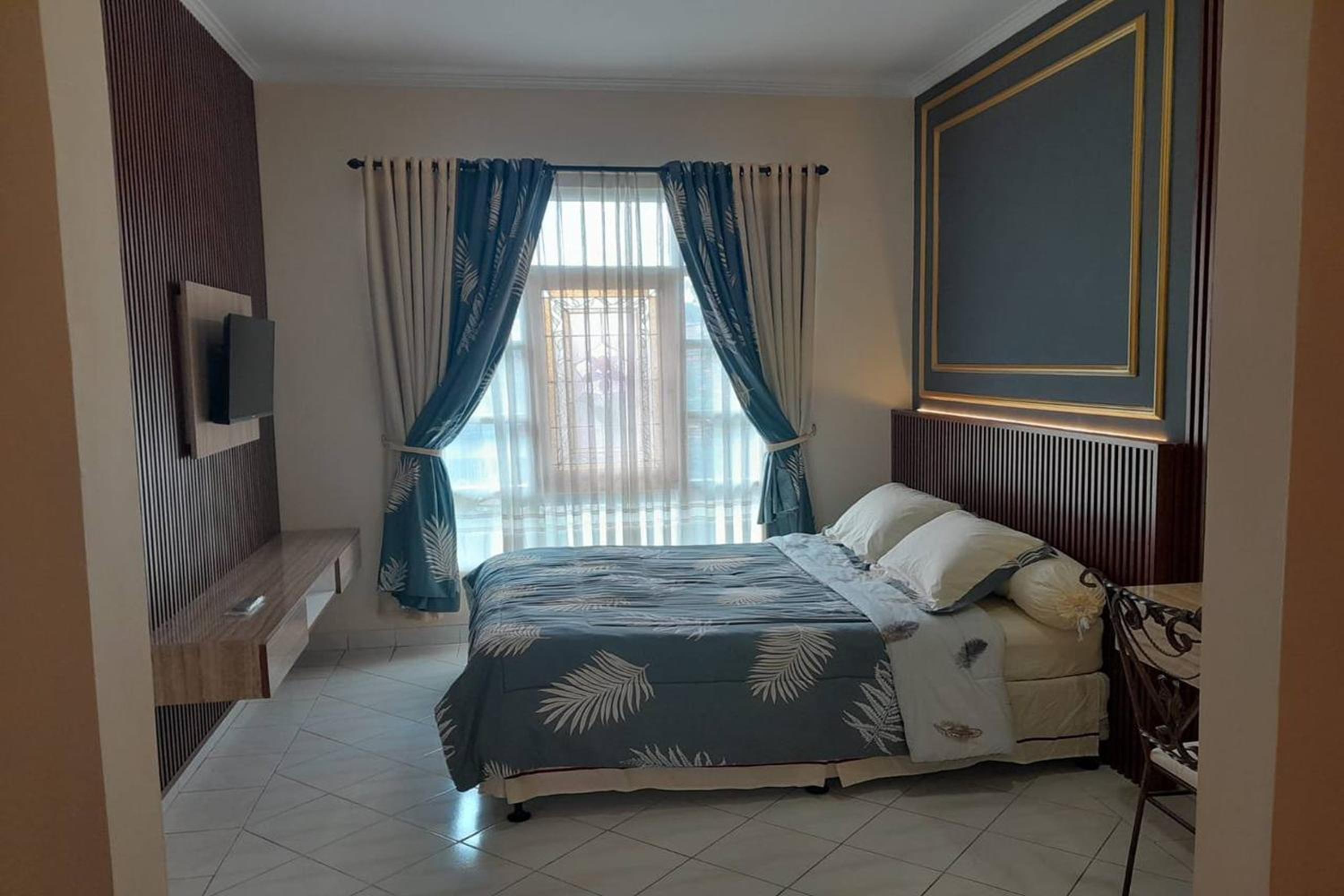 Suite - Photo 4