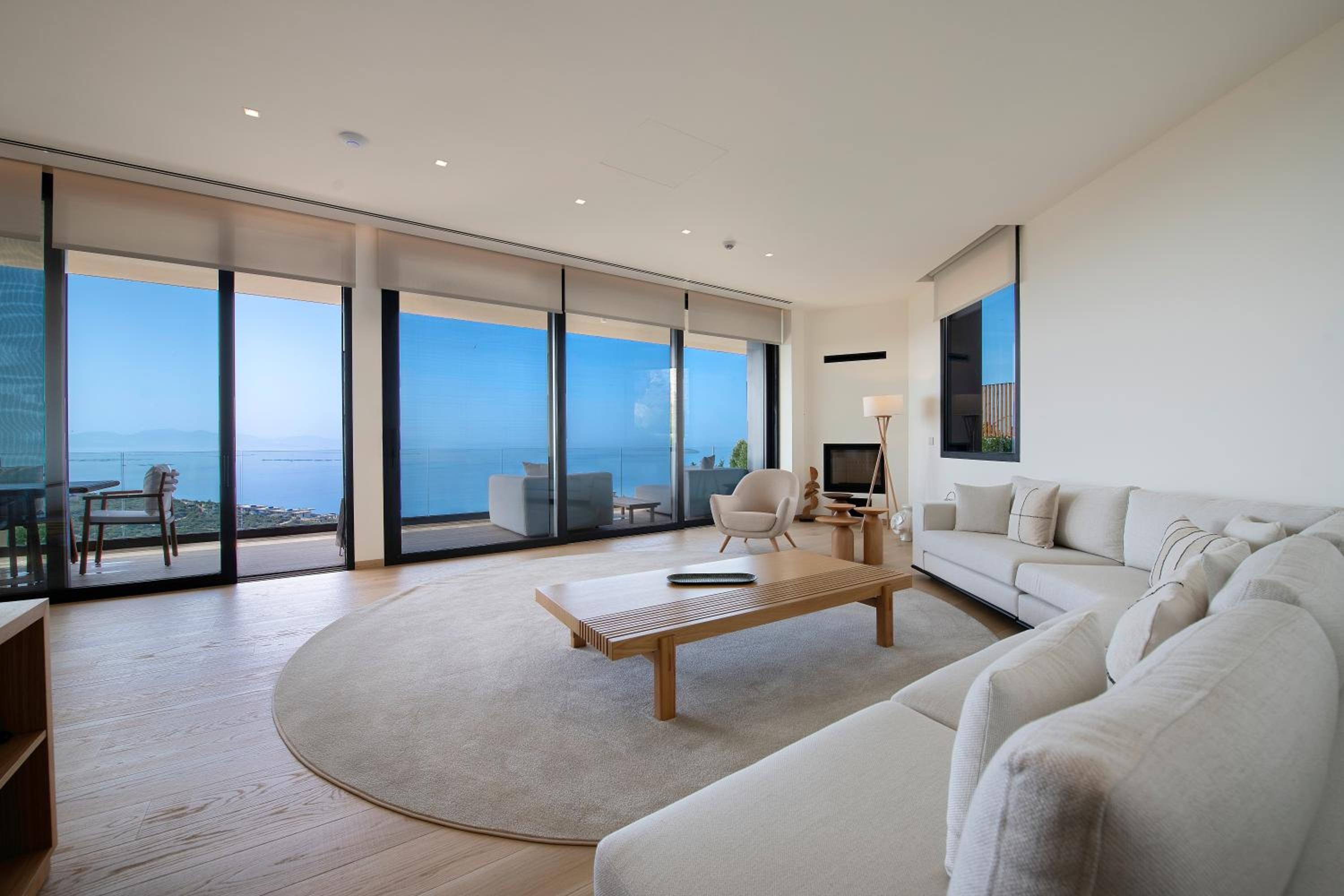Panorama Pool Residence