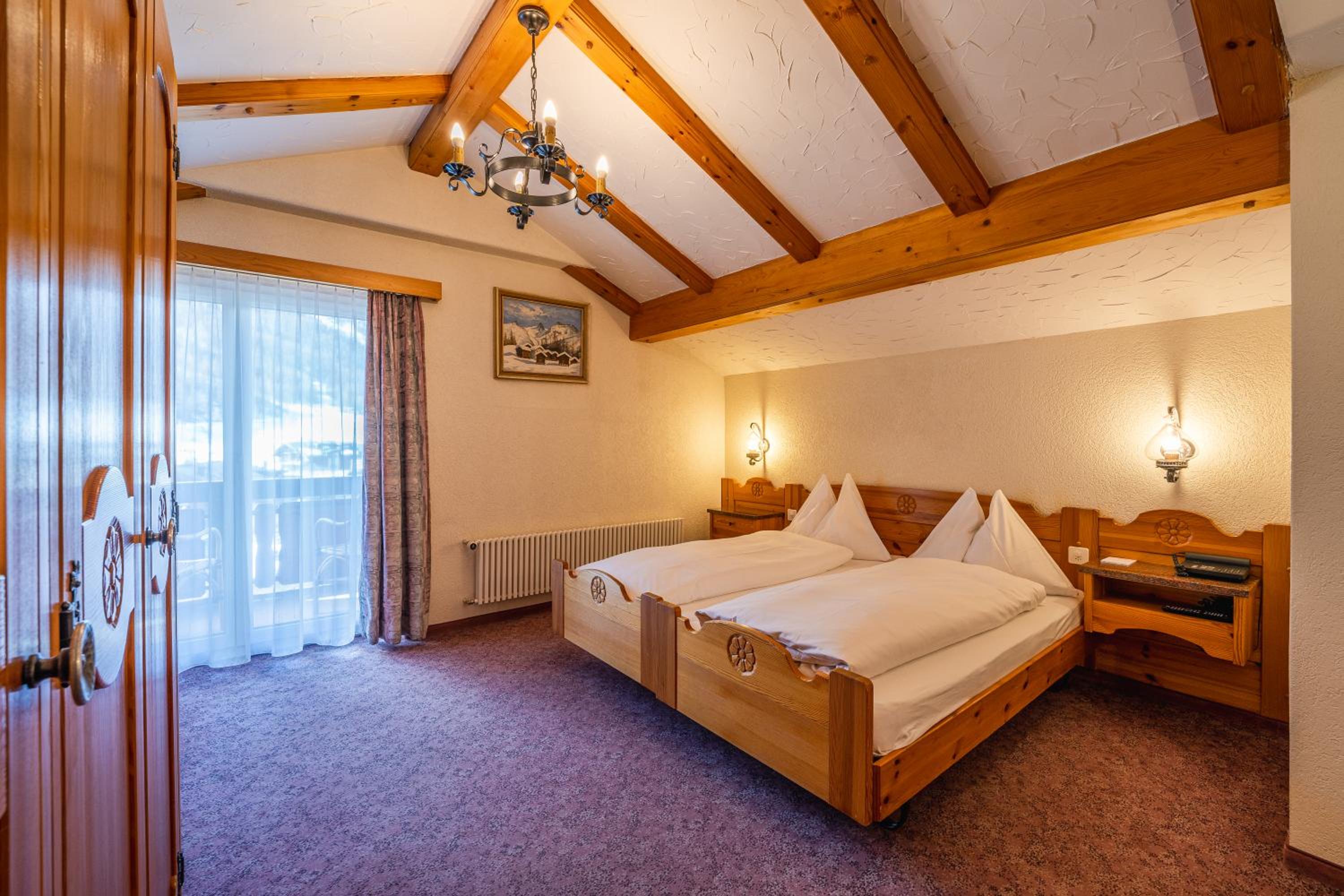Standard Double Room south photo 1