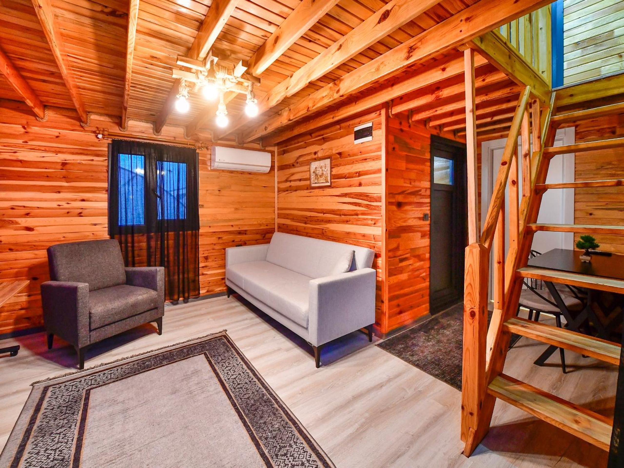 Three-Bedroom Villa photo 3