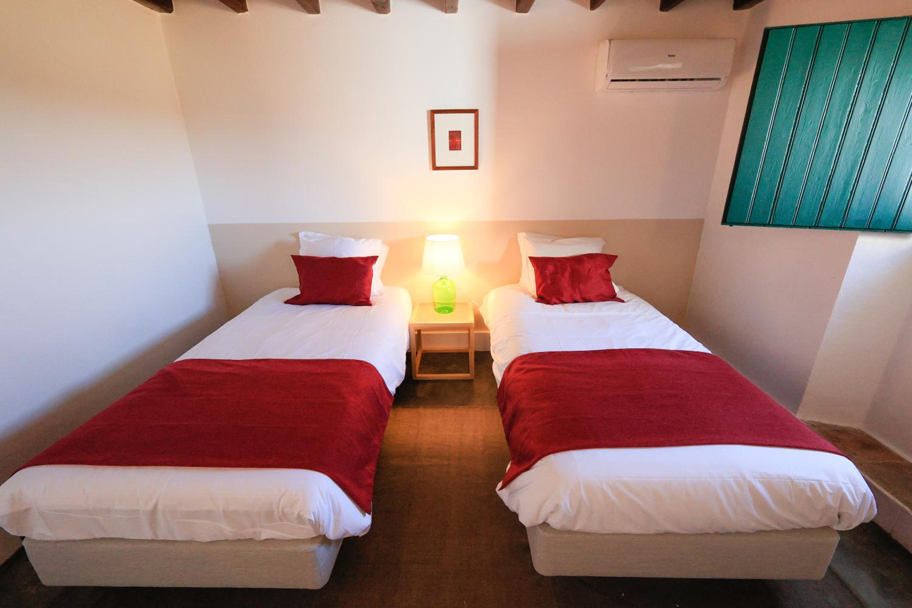 Twin Room with Private Bathroom