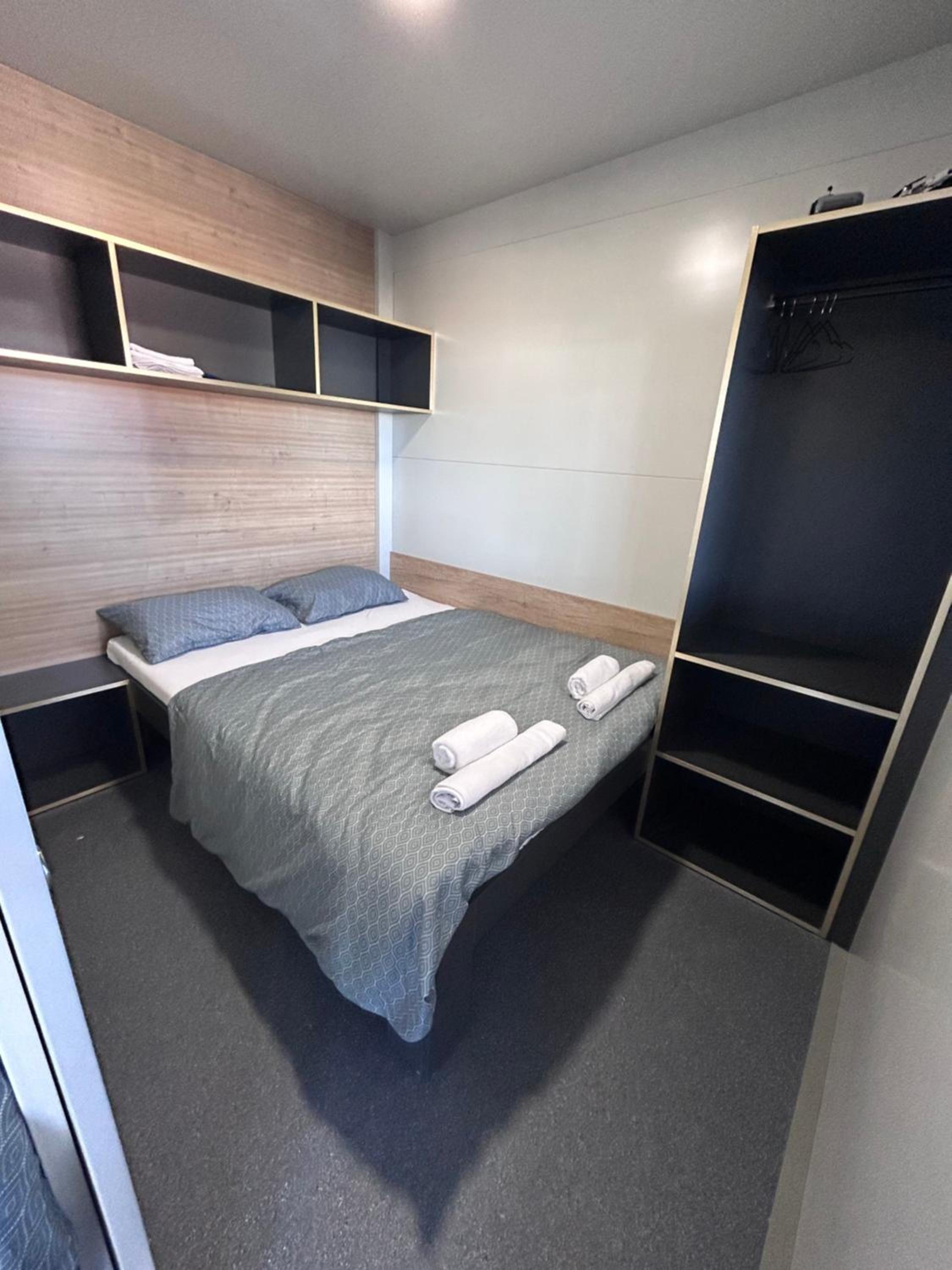One-Bedroom House