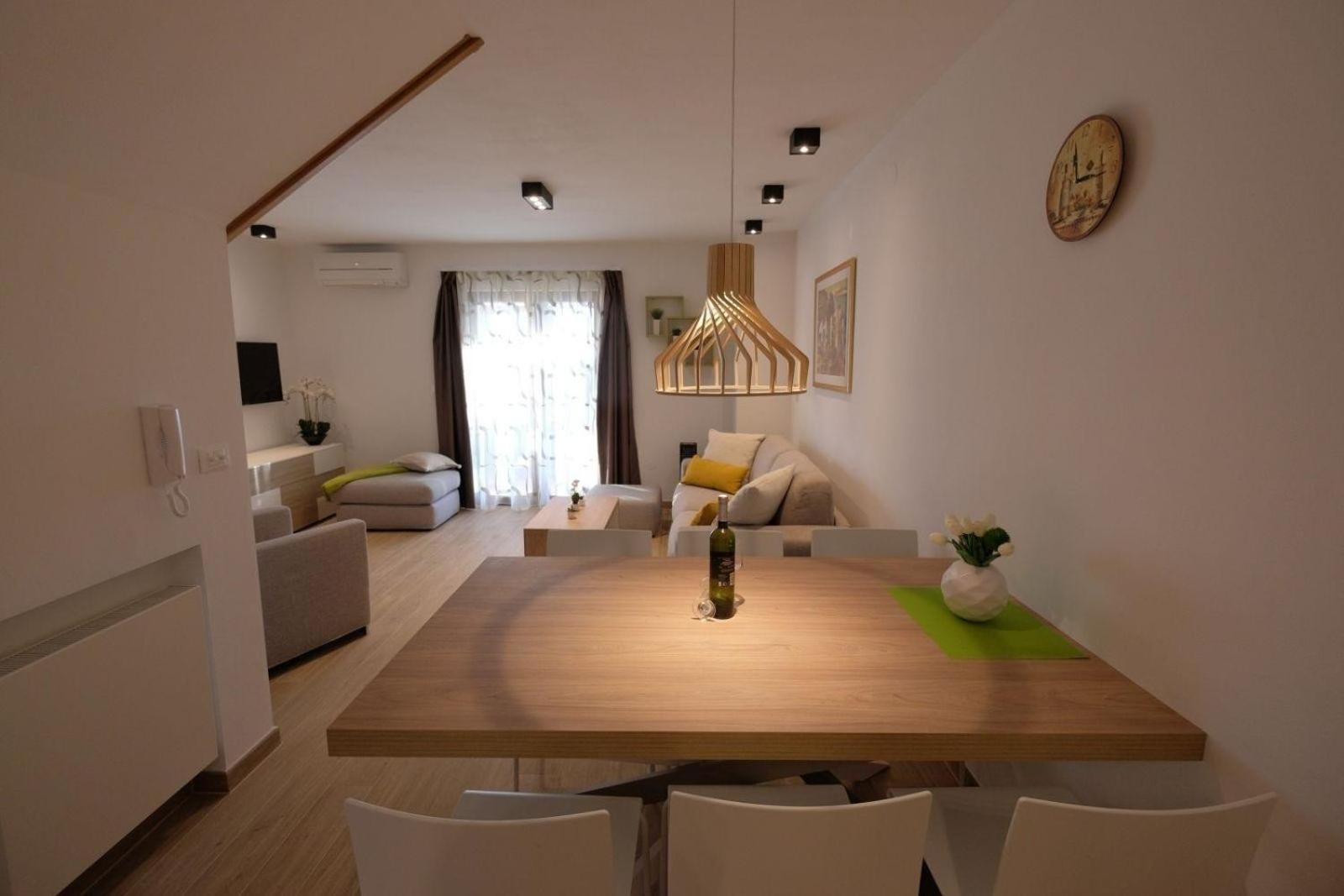 Three-Bedroom Vacation Home  photo 1