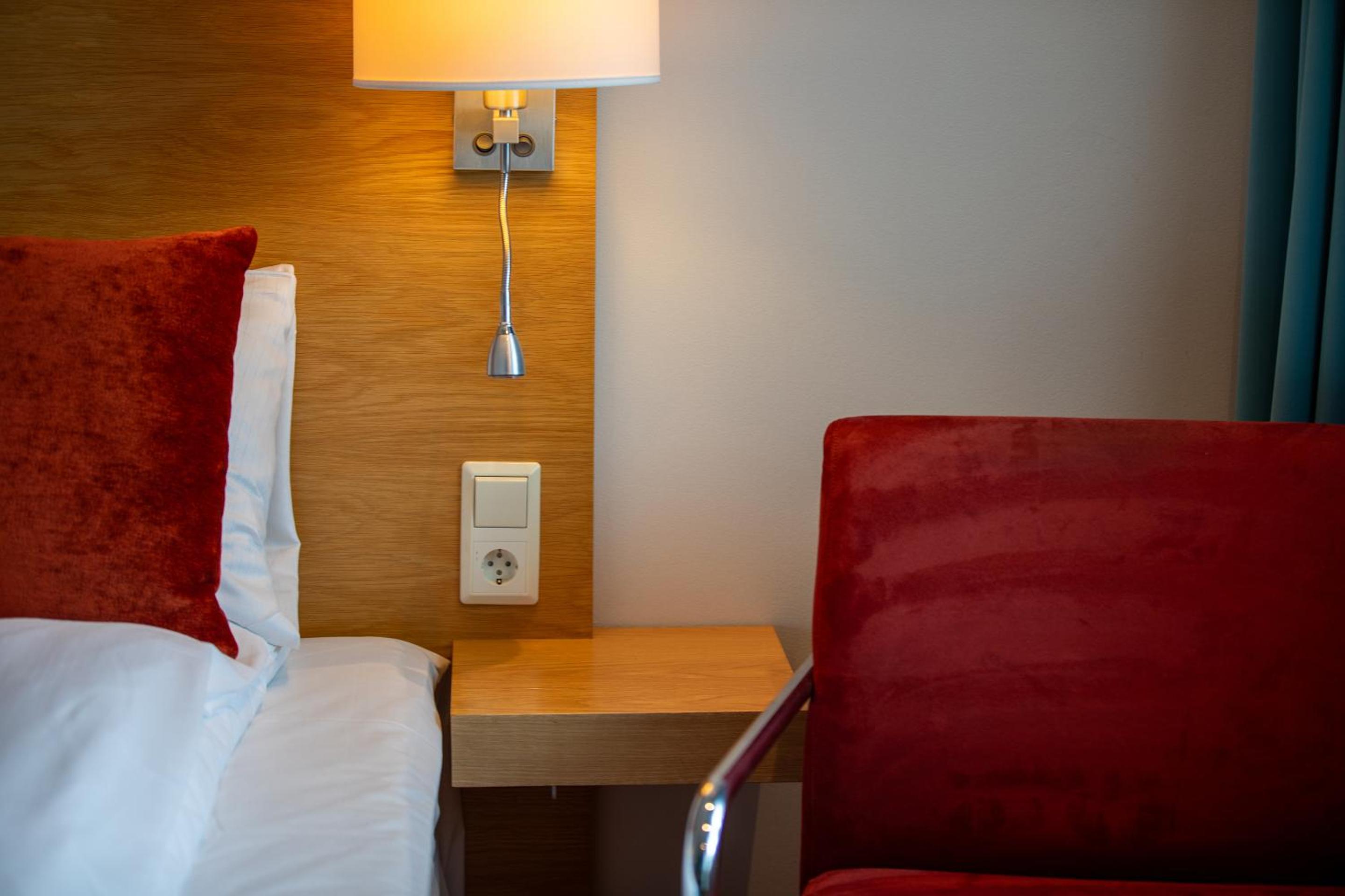 Twin Room - Photo 9