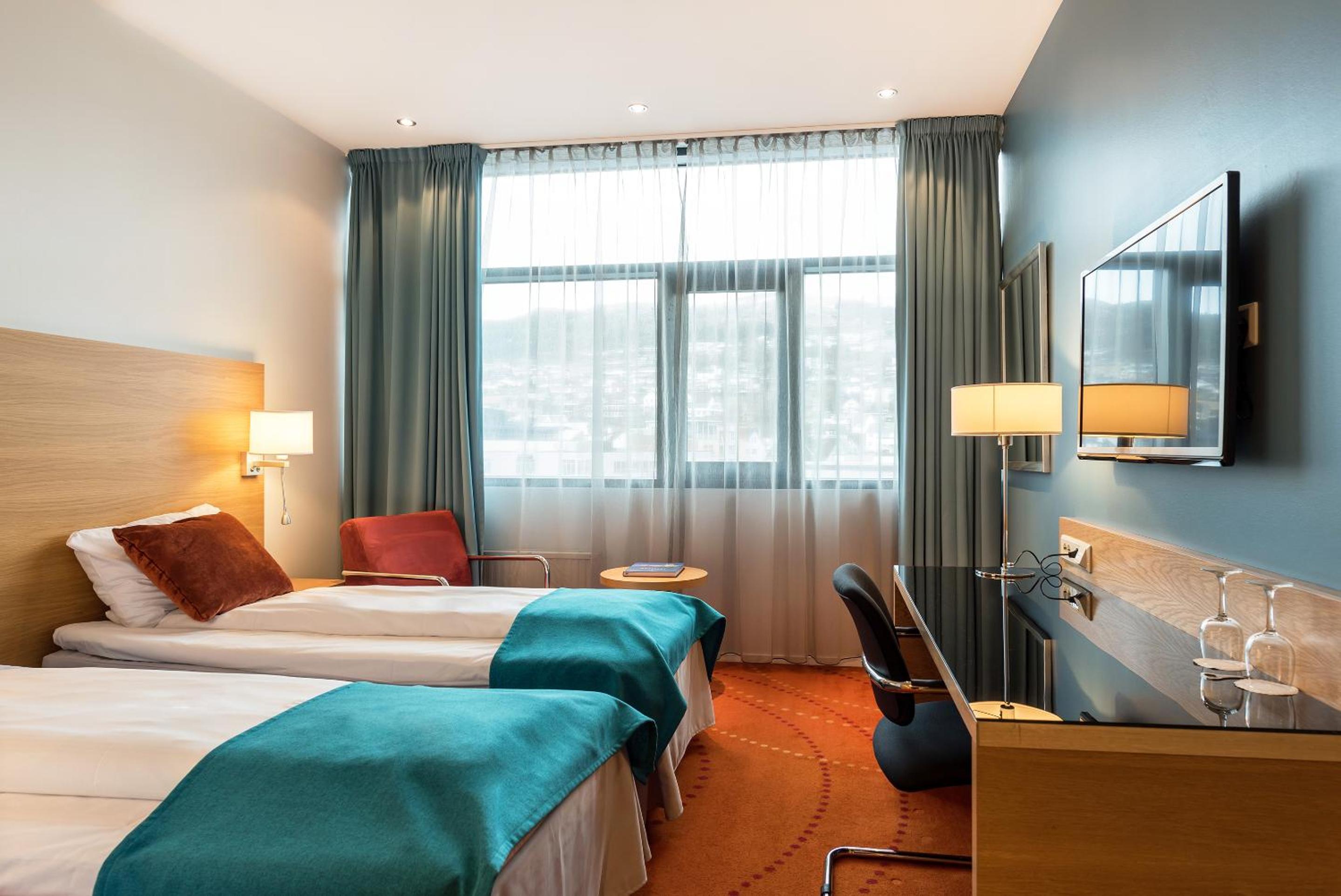 Twin Room - Photo 1