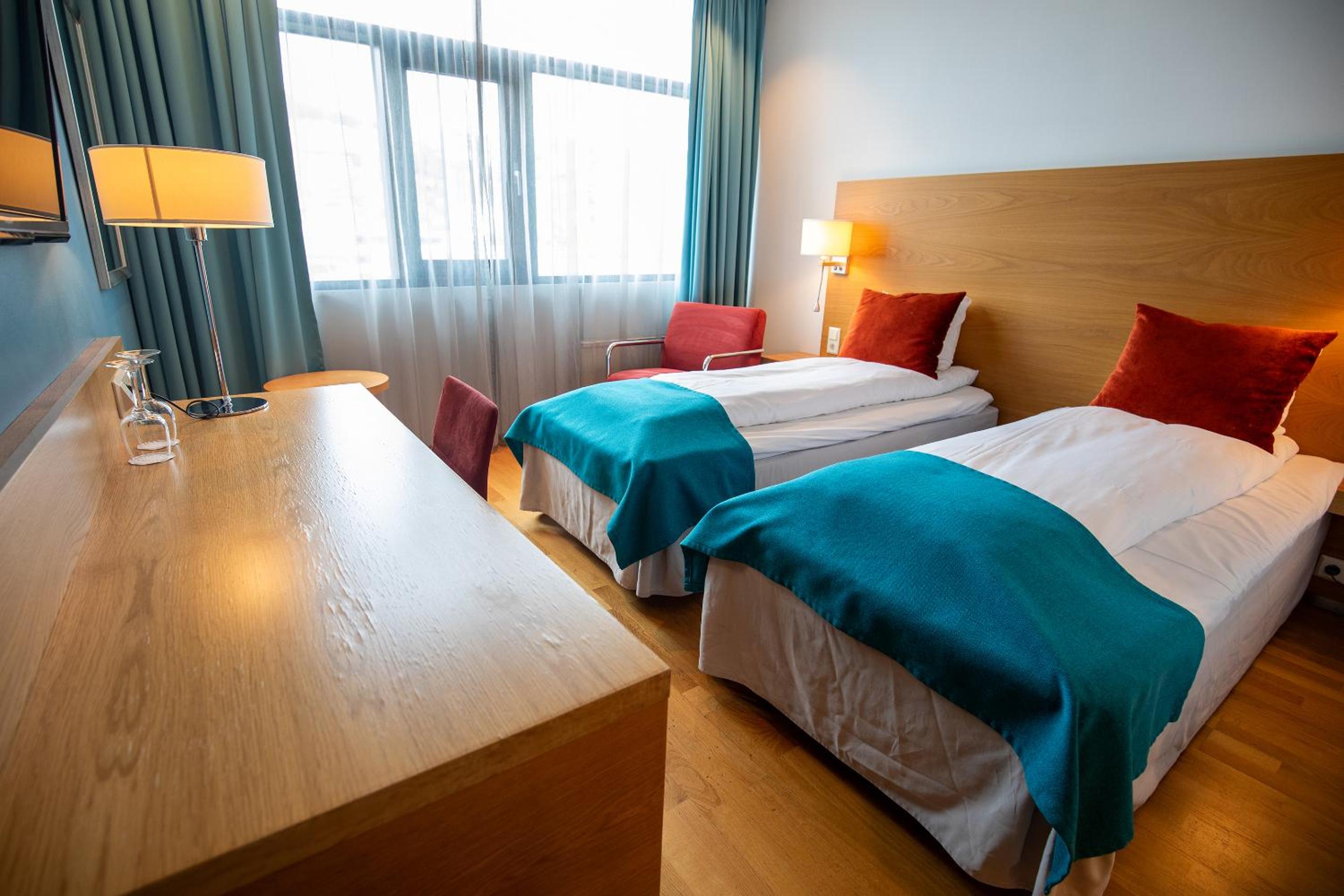 Twin Room - Photo 6