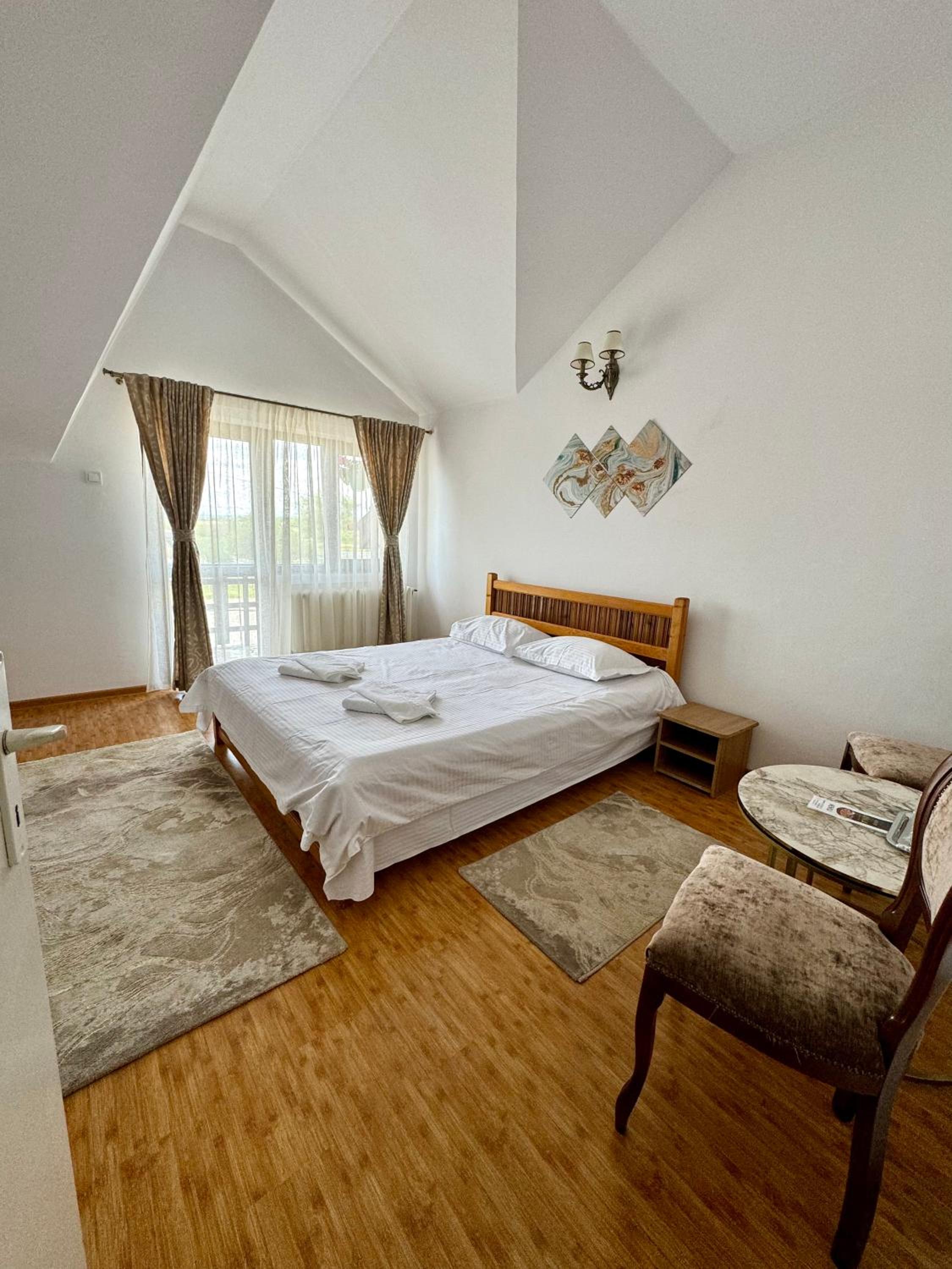 Standard Double Room photo 1