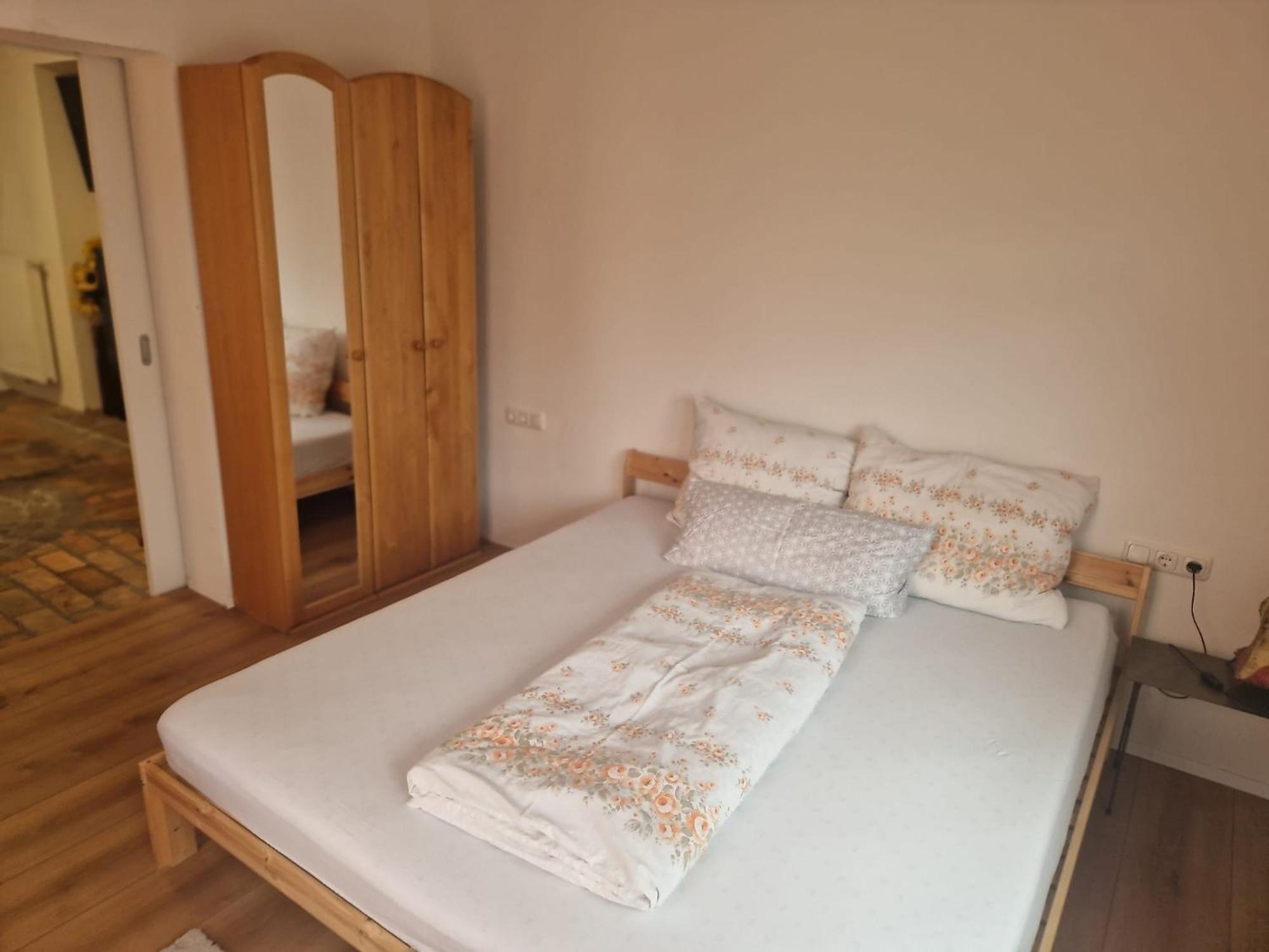Three-Bedroom Apartment with View photo 2