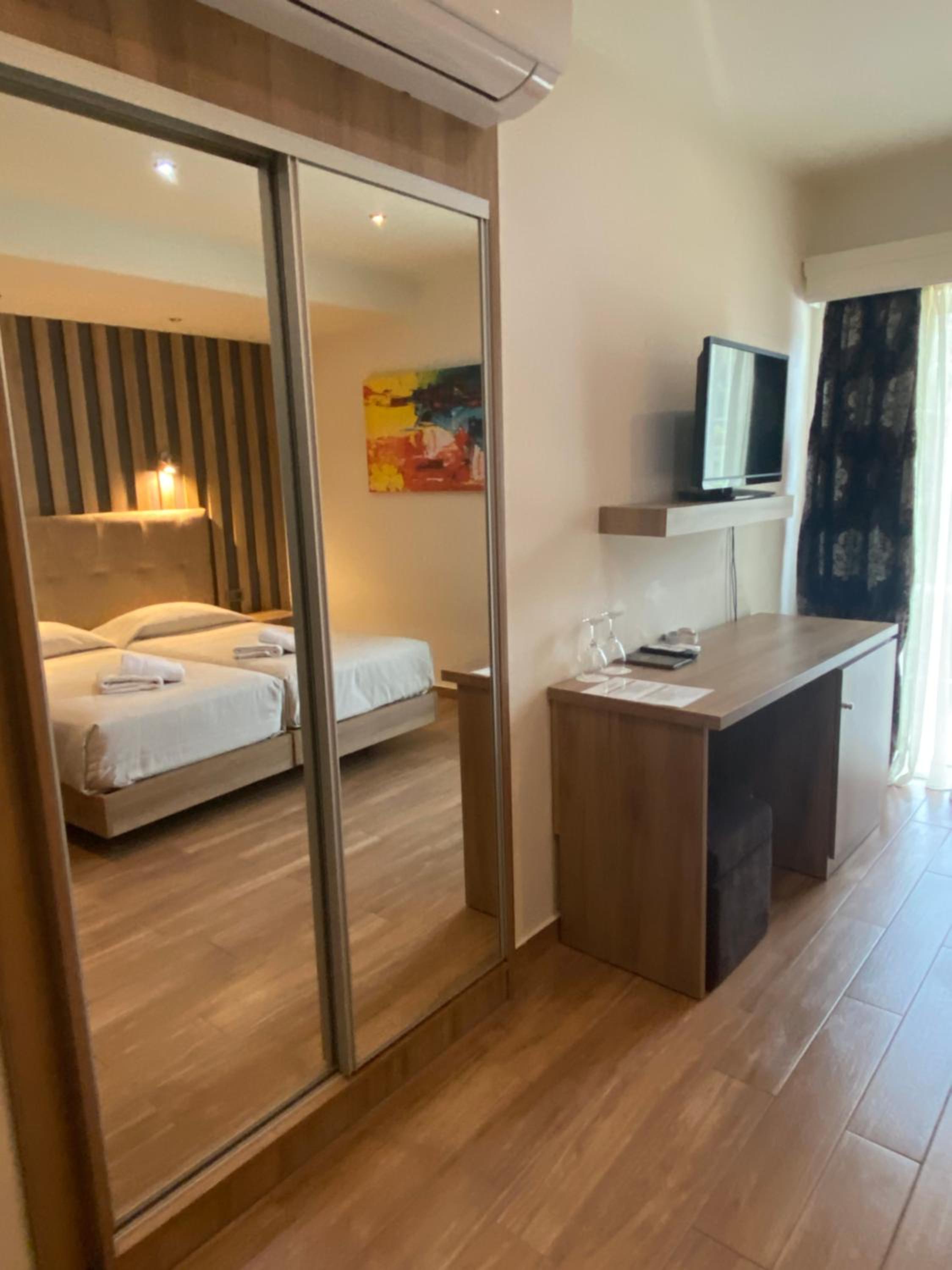 Triple Room - Photo 3