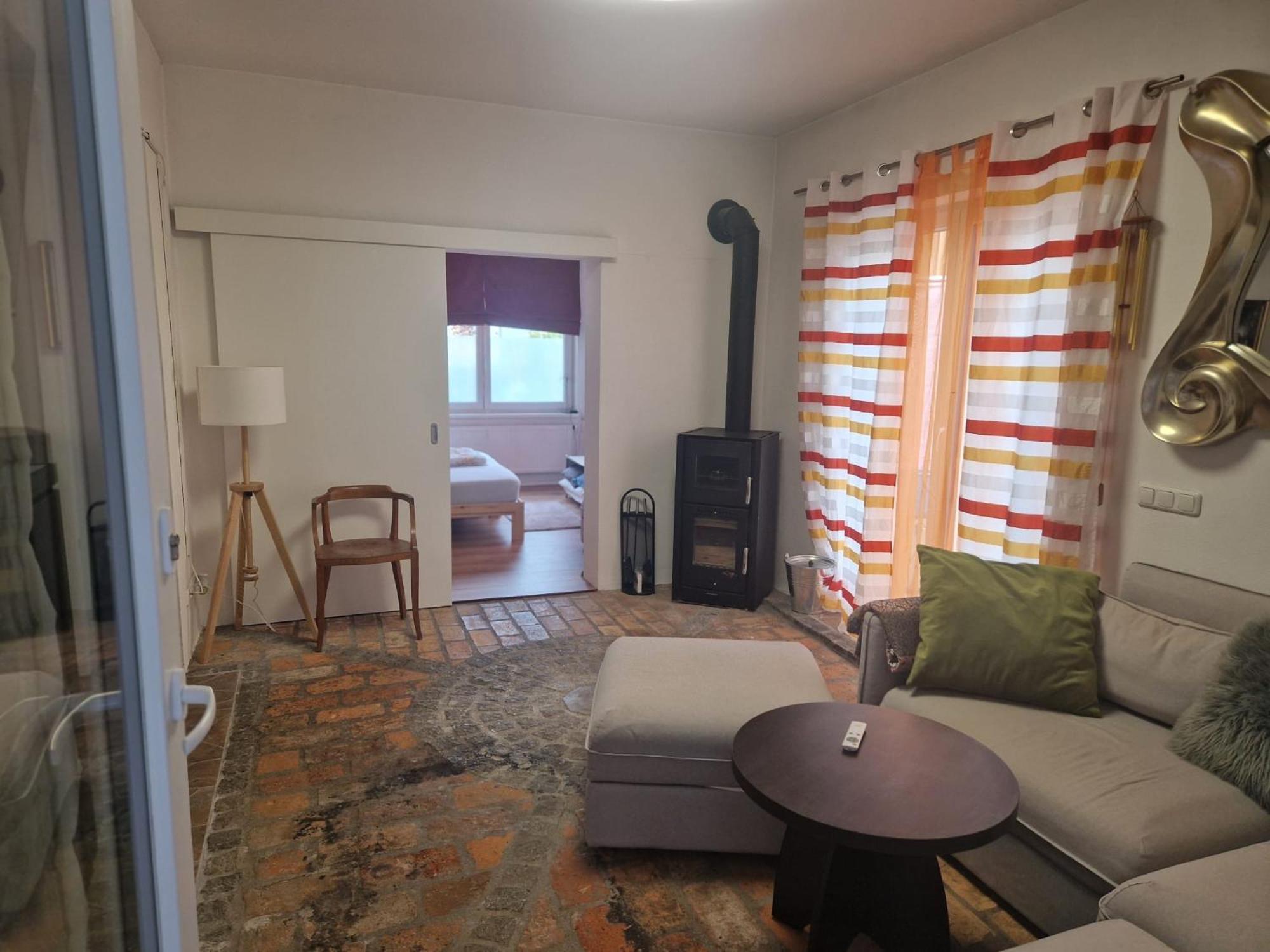 Three-Bedroom Apartment with View photo 1