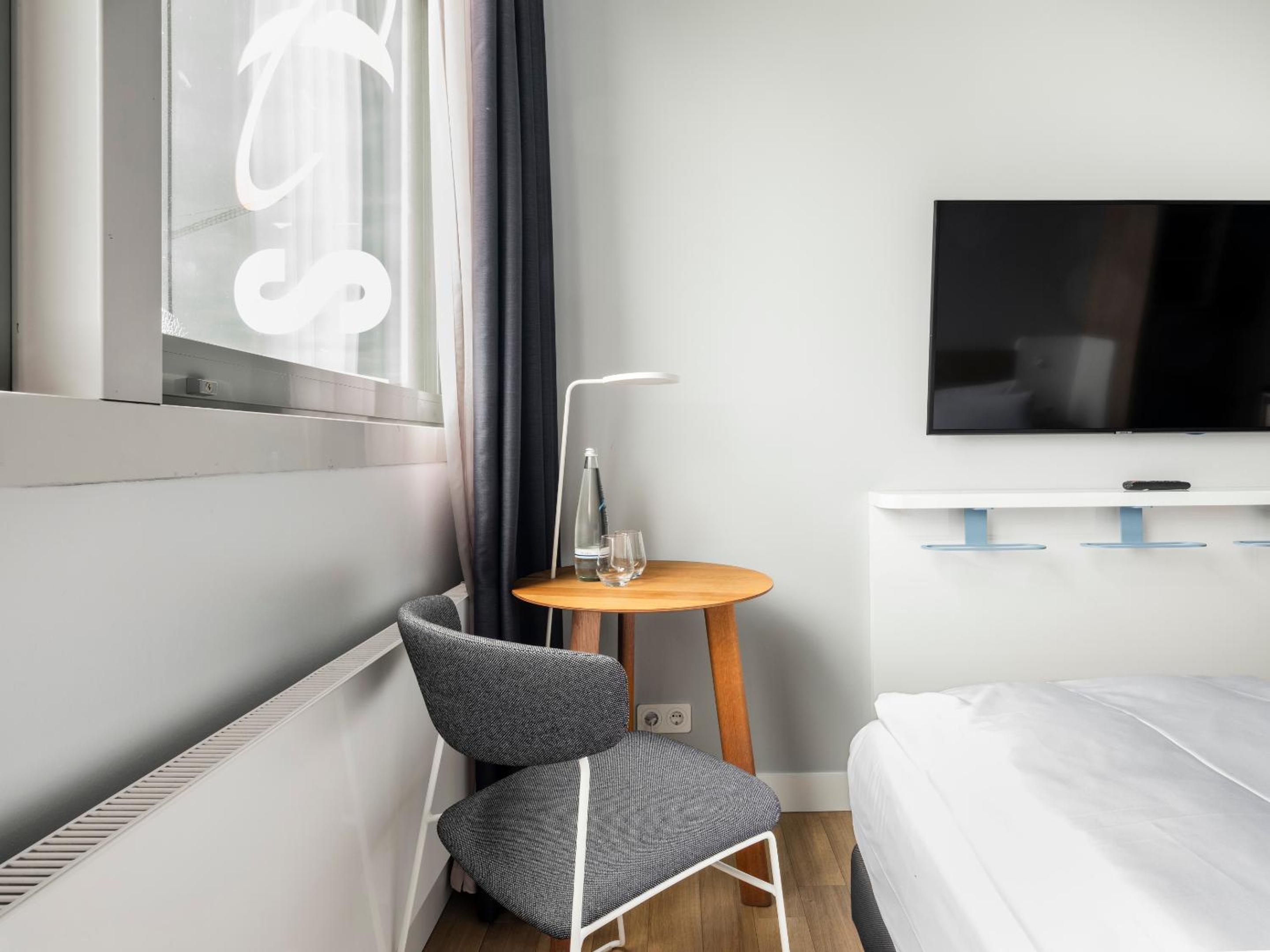 Standard Room photo 3