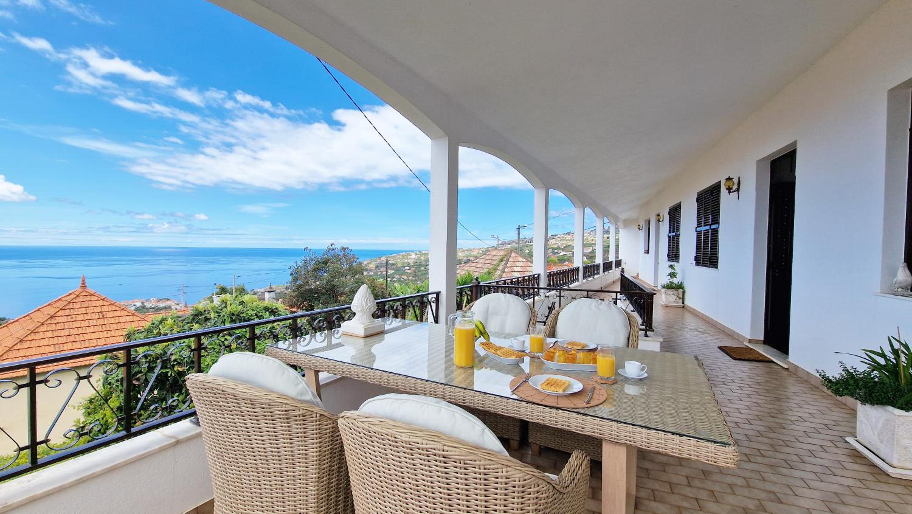 One-Bedroom House photo 2