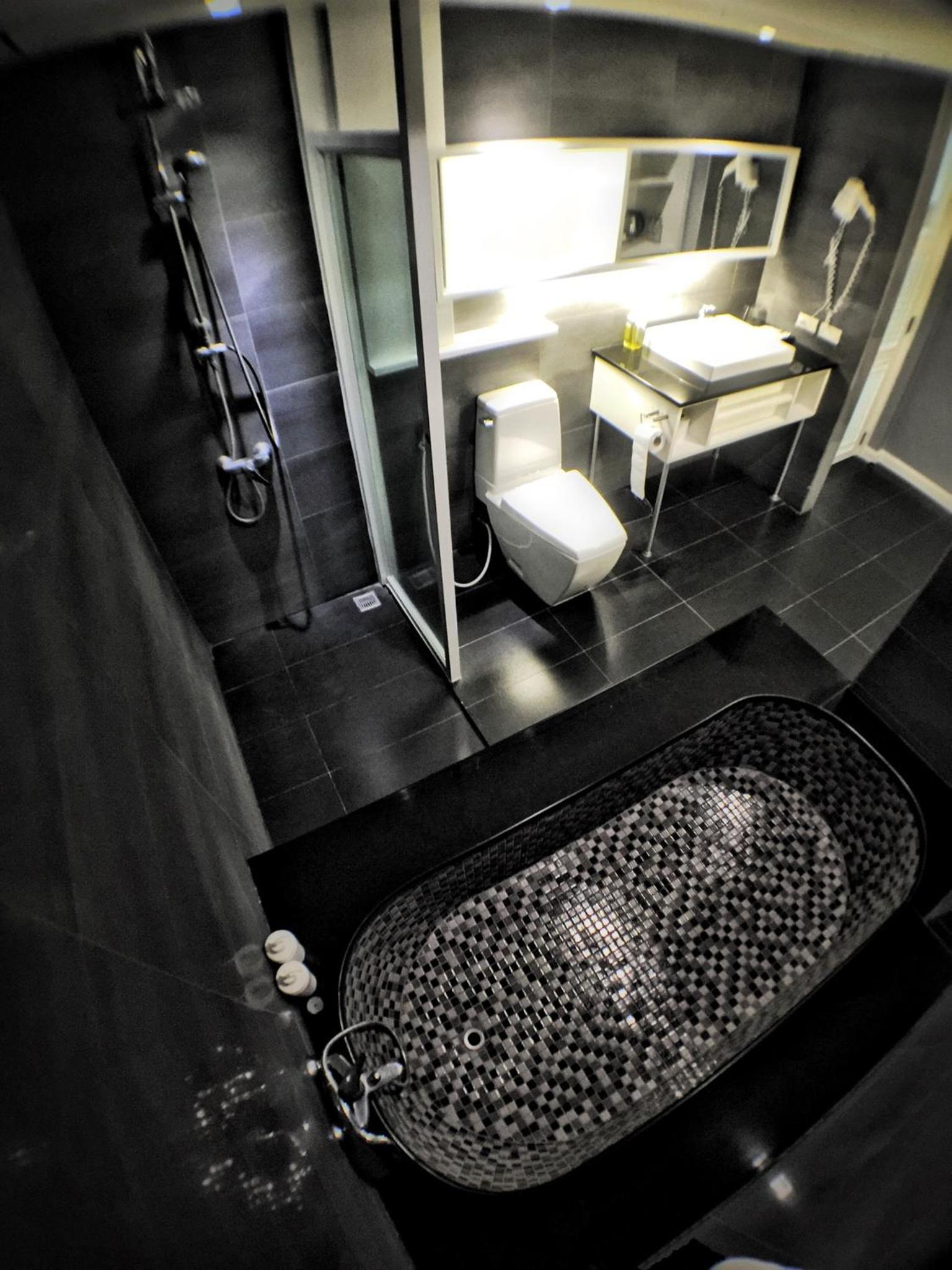 Family Room - Photo 14