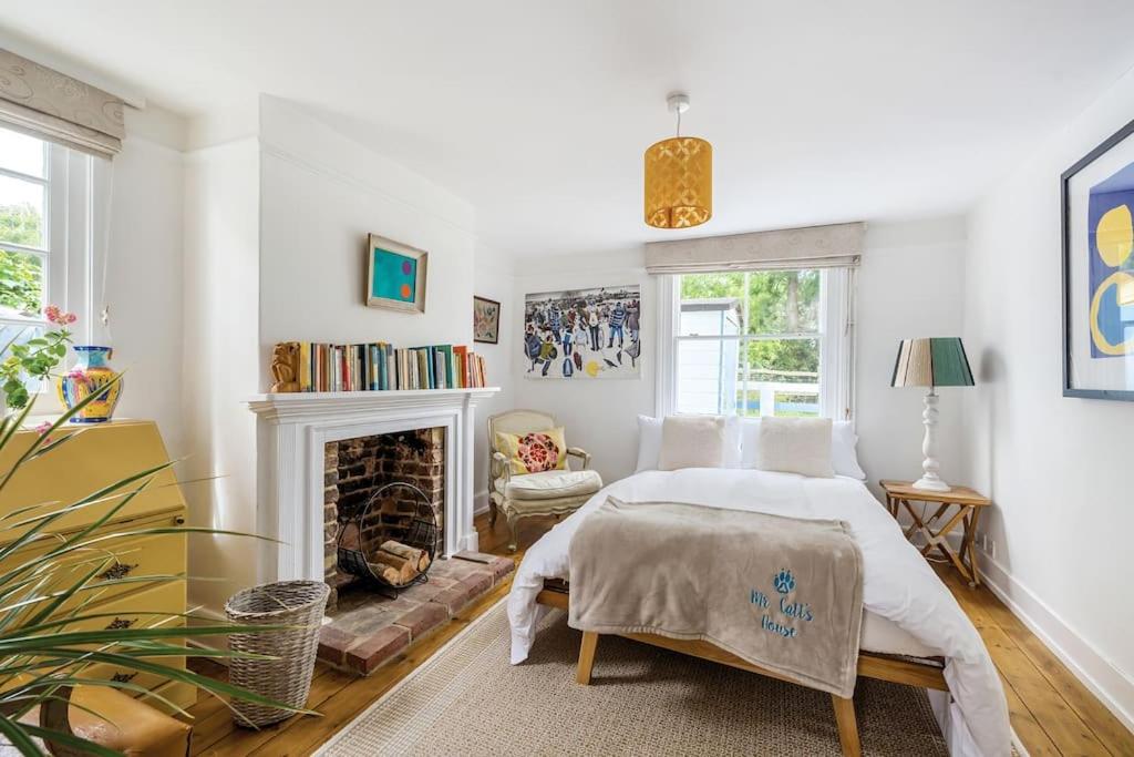 Four-Bedroom House photo 1
