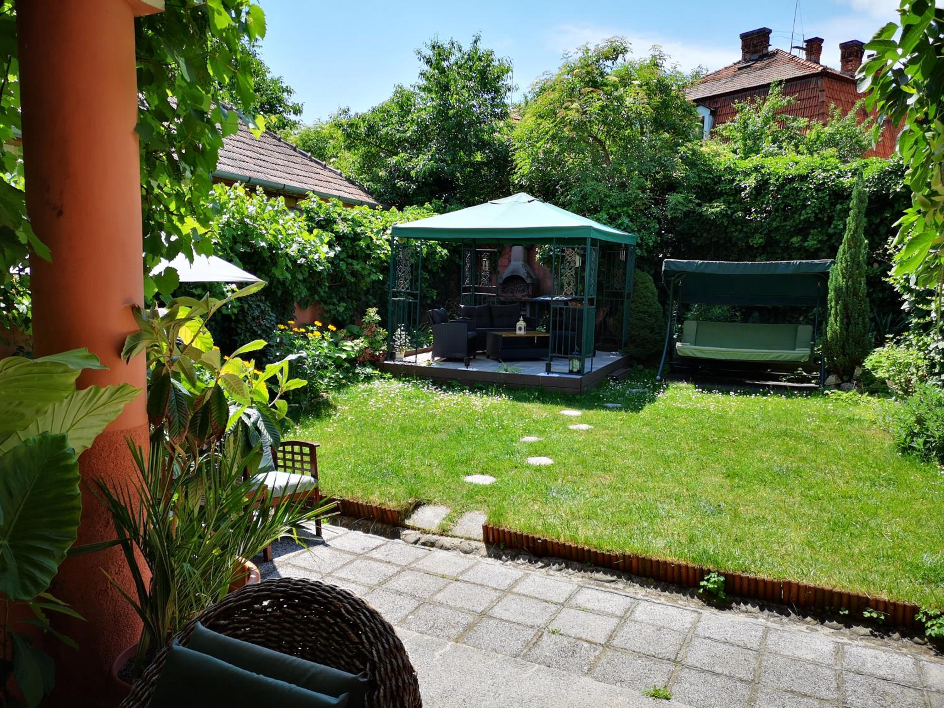 Standard Double Room - Photo 7