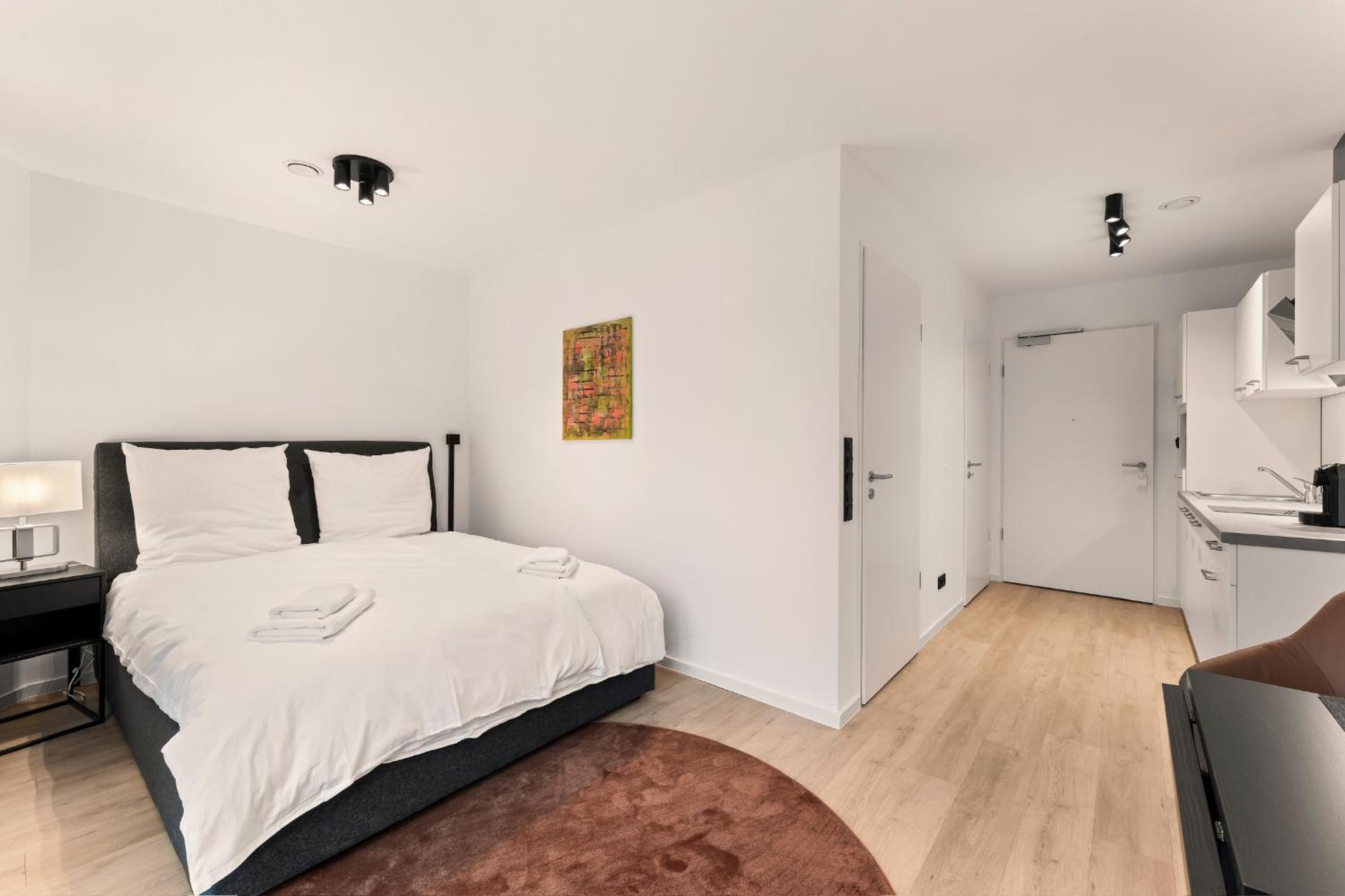 Studio Apartment