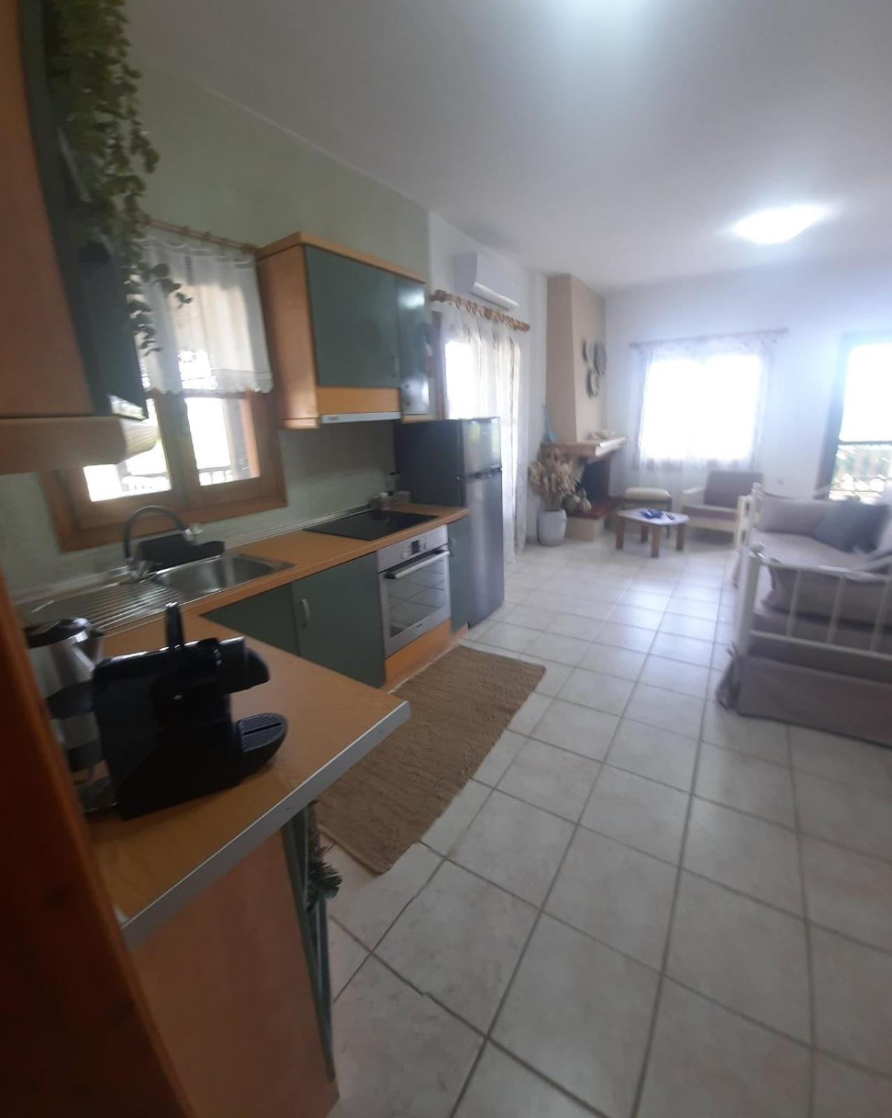 Three-Bedroom House photo 2