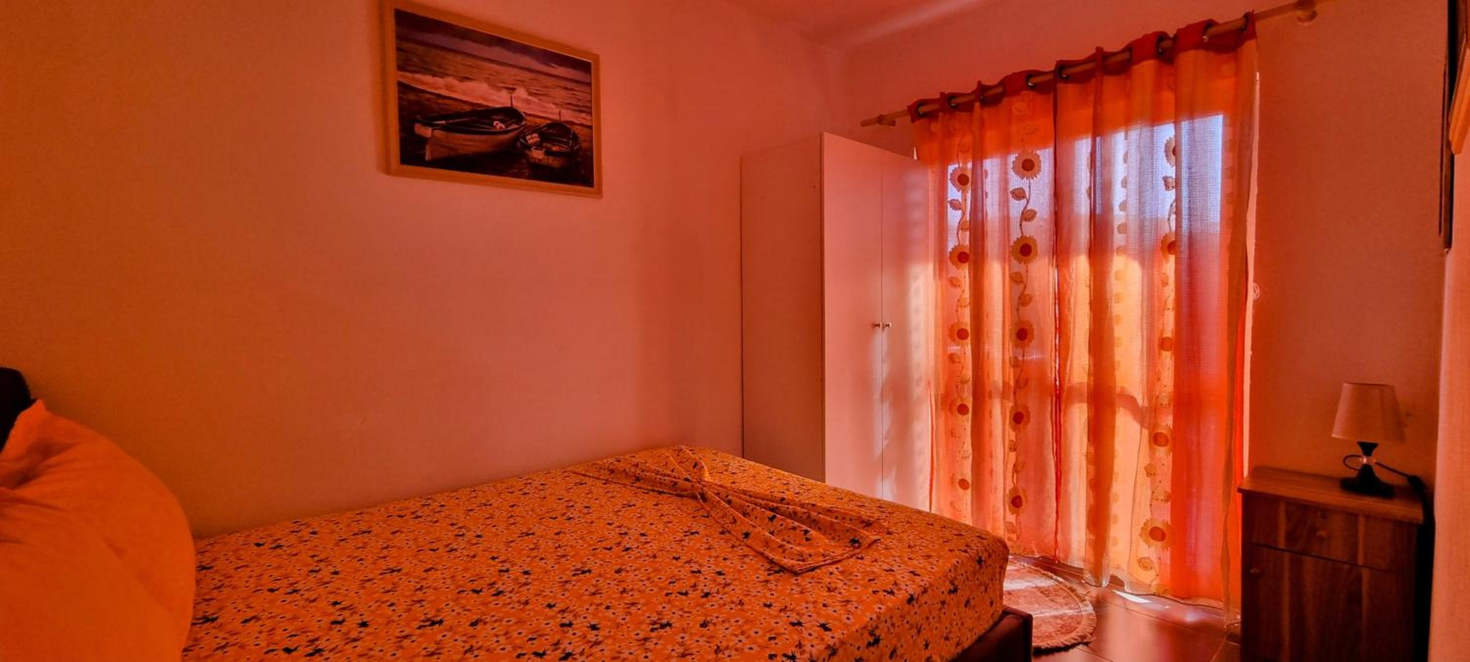 Two-Bedroom House photo 2
