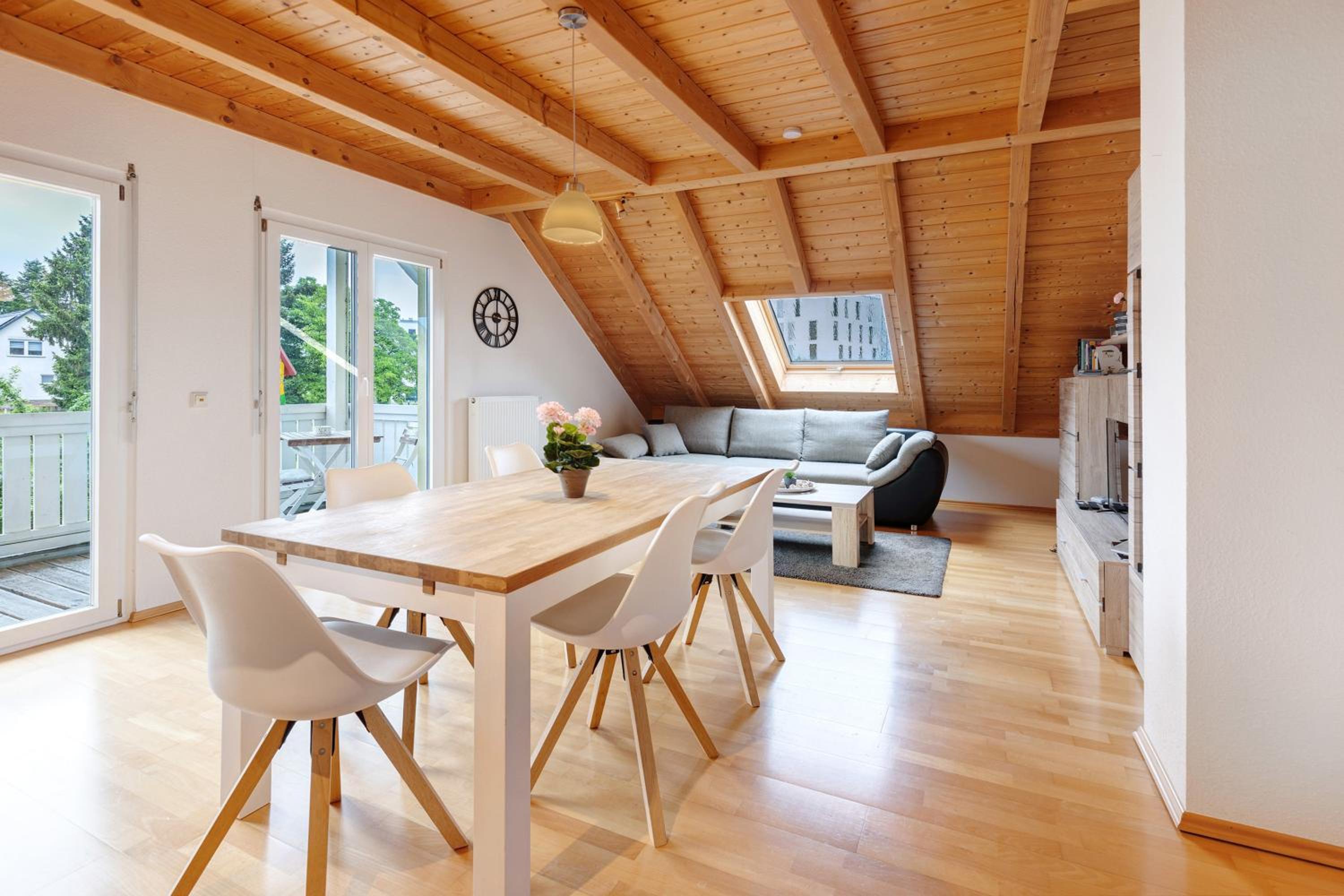 Two-Bedroom Deluxe Apartment with Balcony photo 1