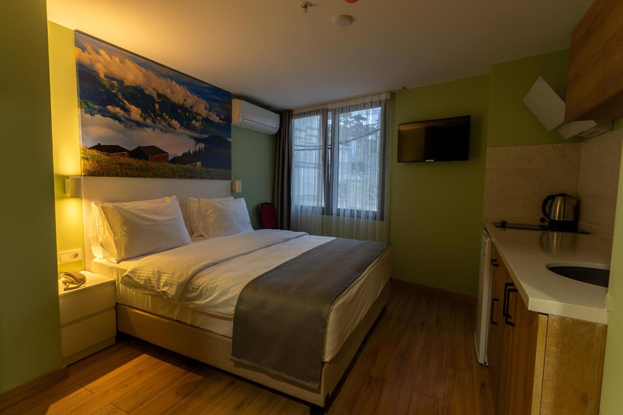 Quadruple Room - Photo 5