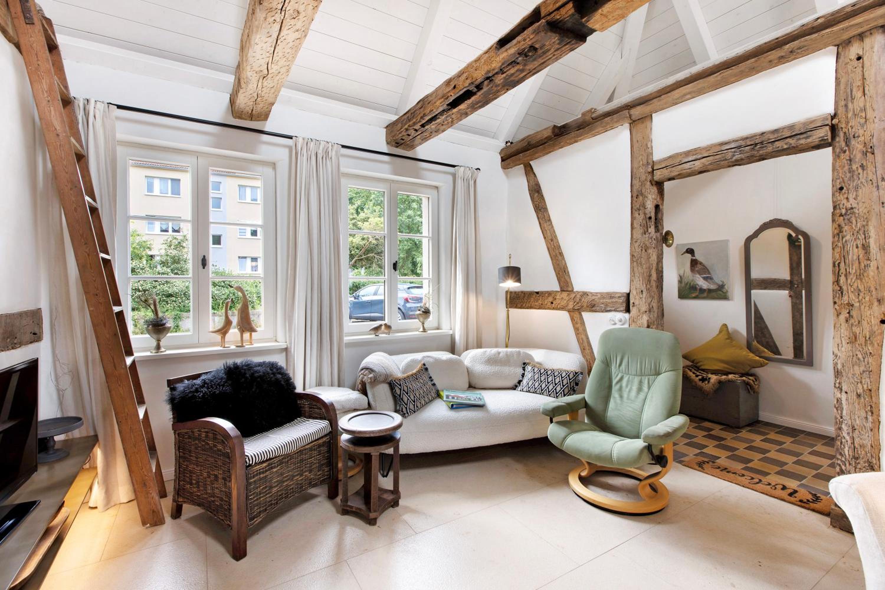 One-Bedroom House photo 1