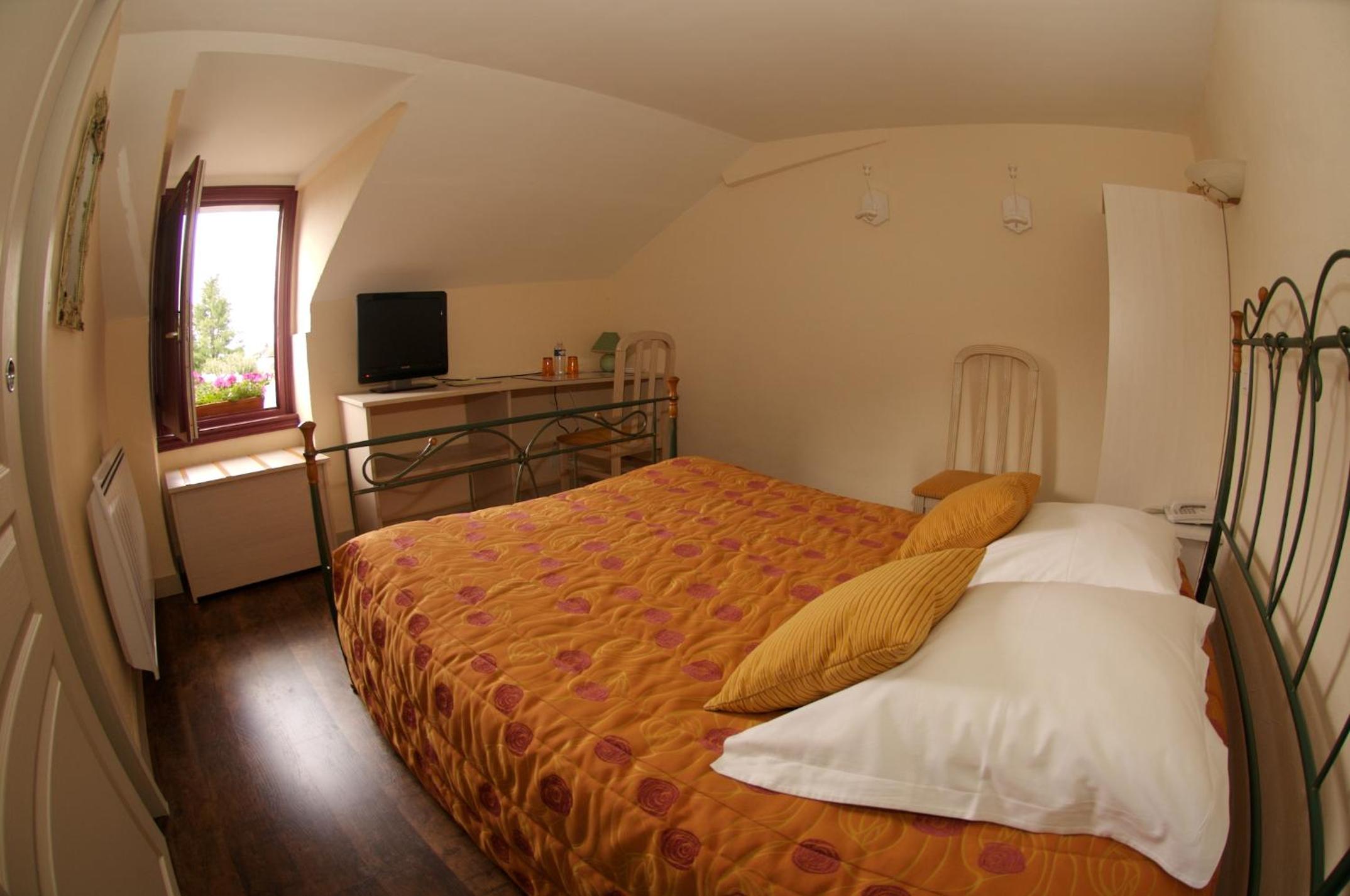 Double Room photo 3
