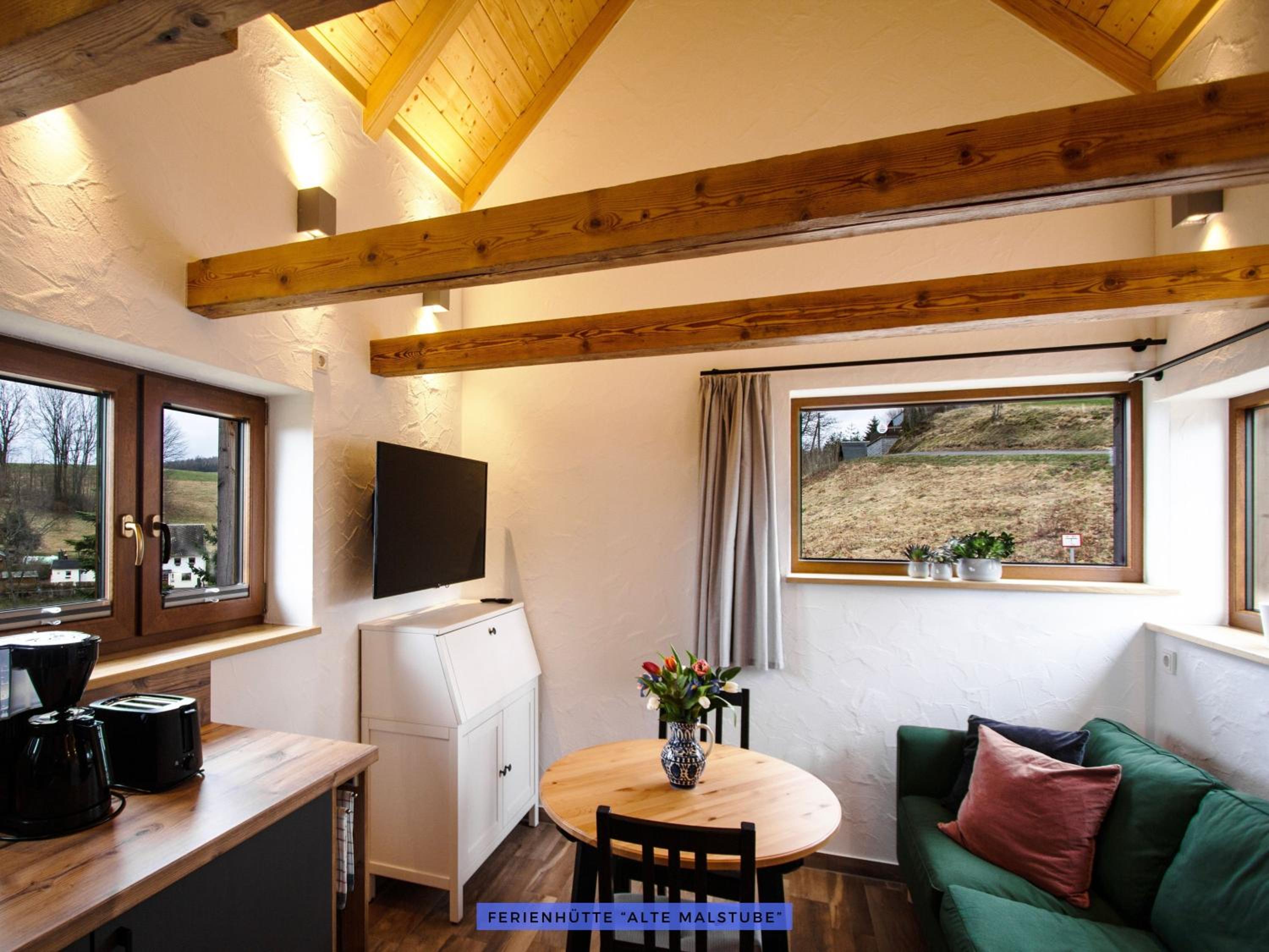 One-Bedroom House photo 1