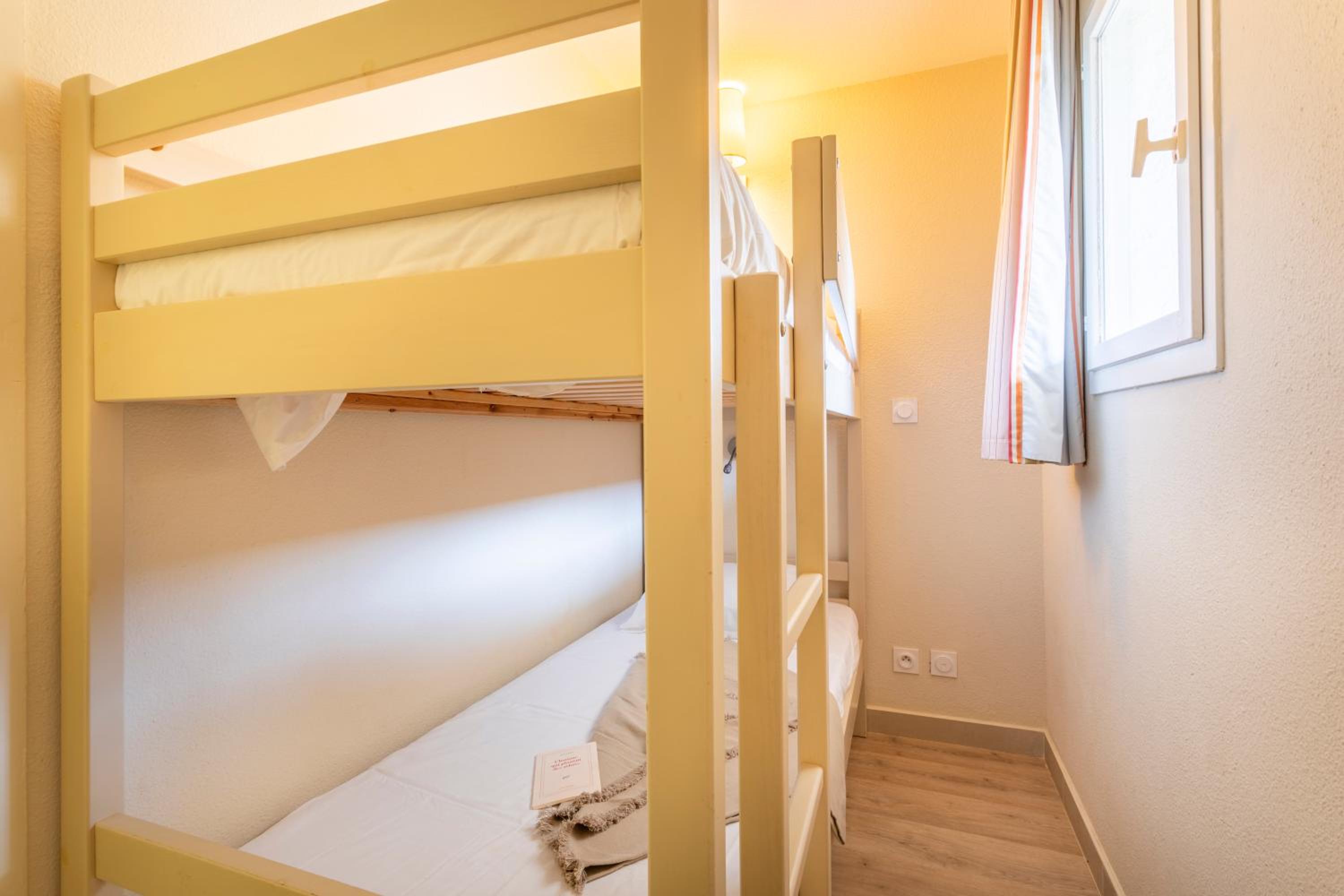 Studio with Sleeping Alcove, Air conditioning and Terrasse or Balcony (4 people) - Photo 1