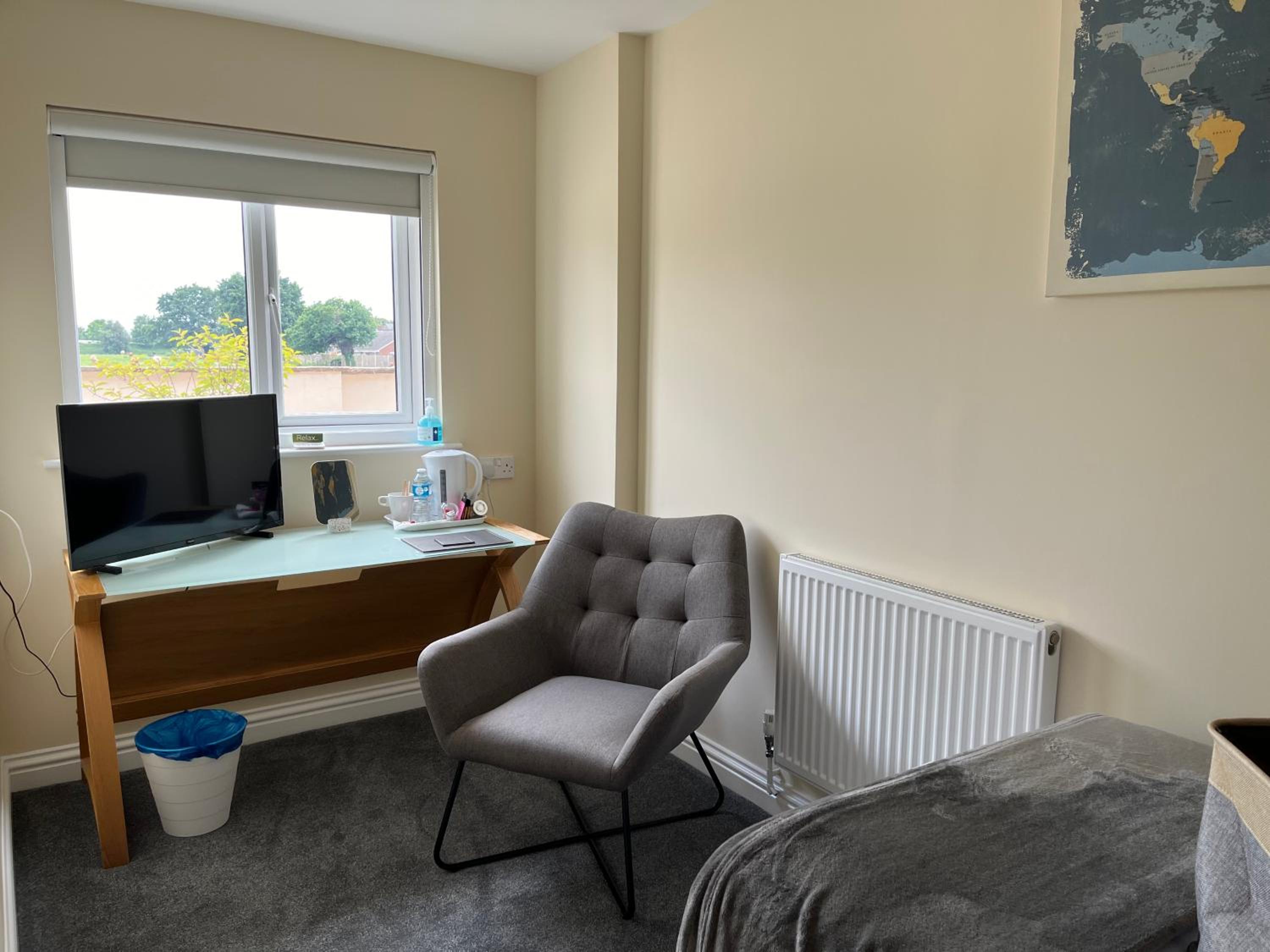 Deluxe Single Room photo 3
