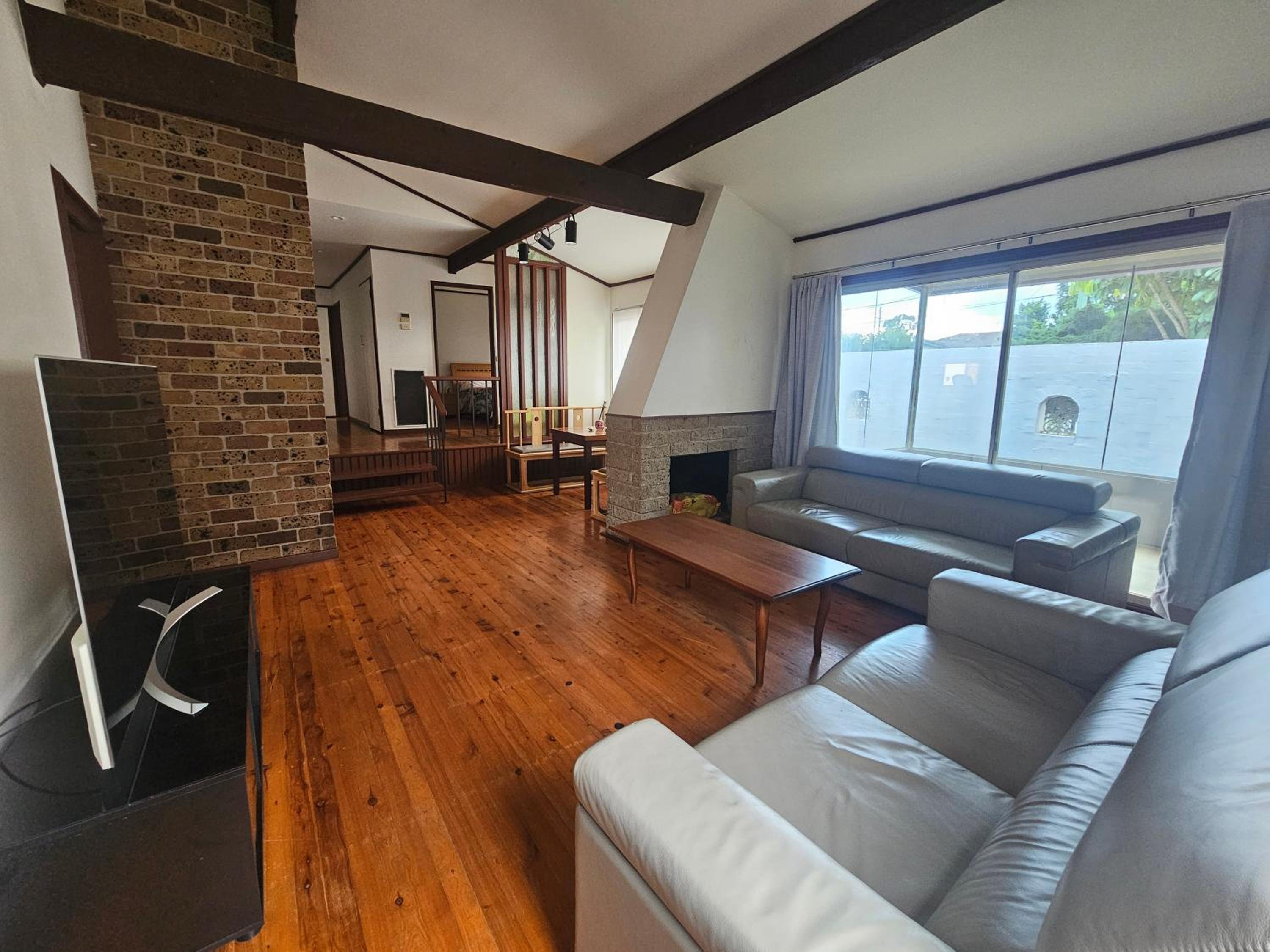 Three-Bedroom Villa photo 1