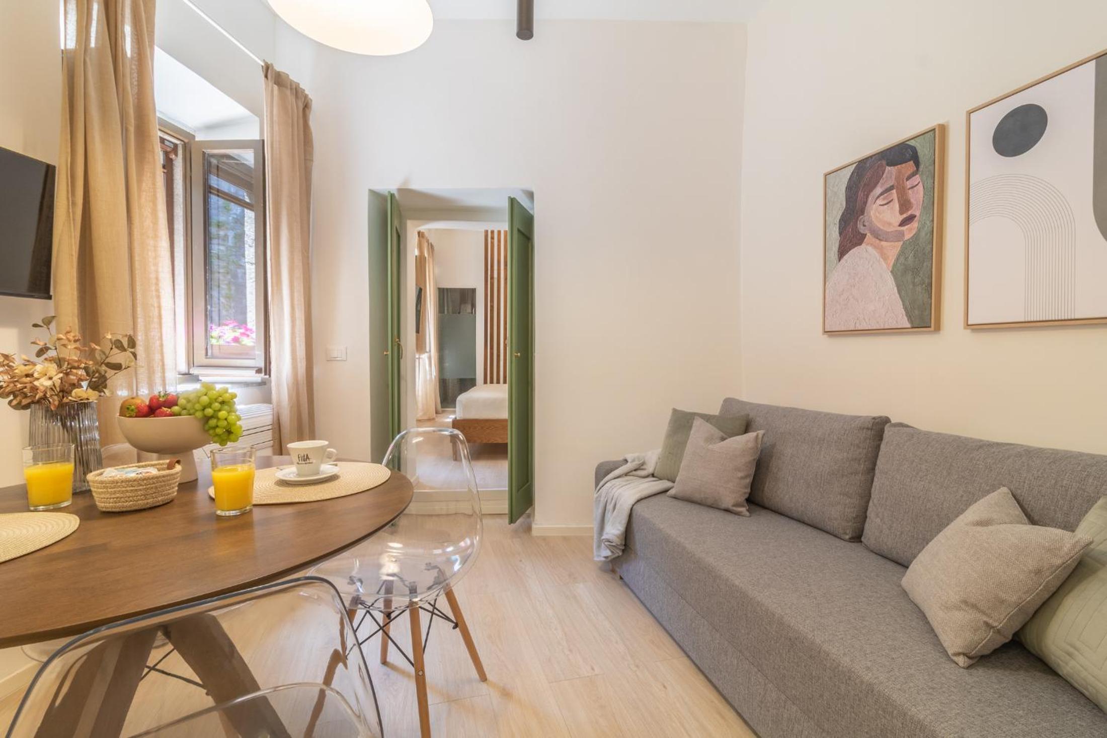 Apartment photo 1