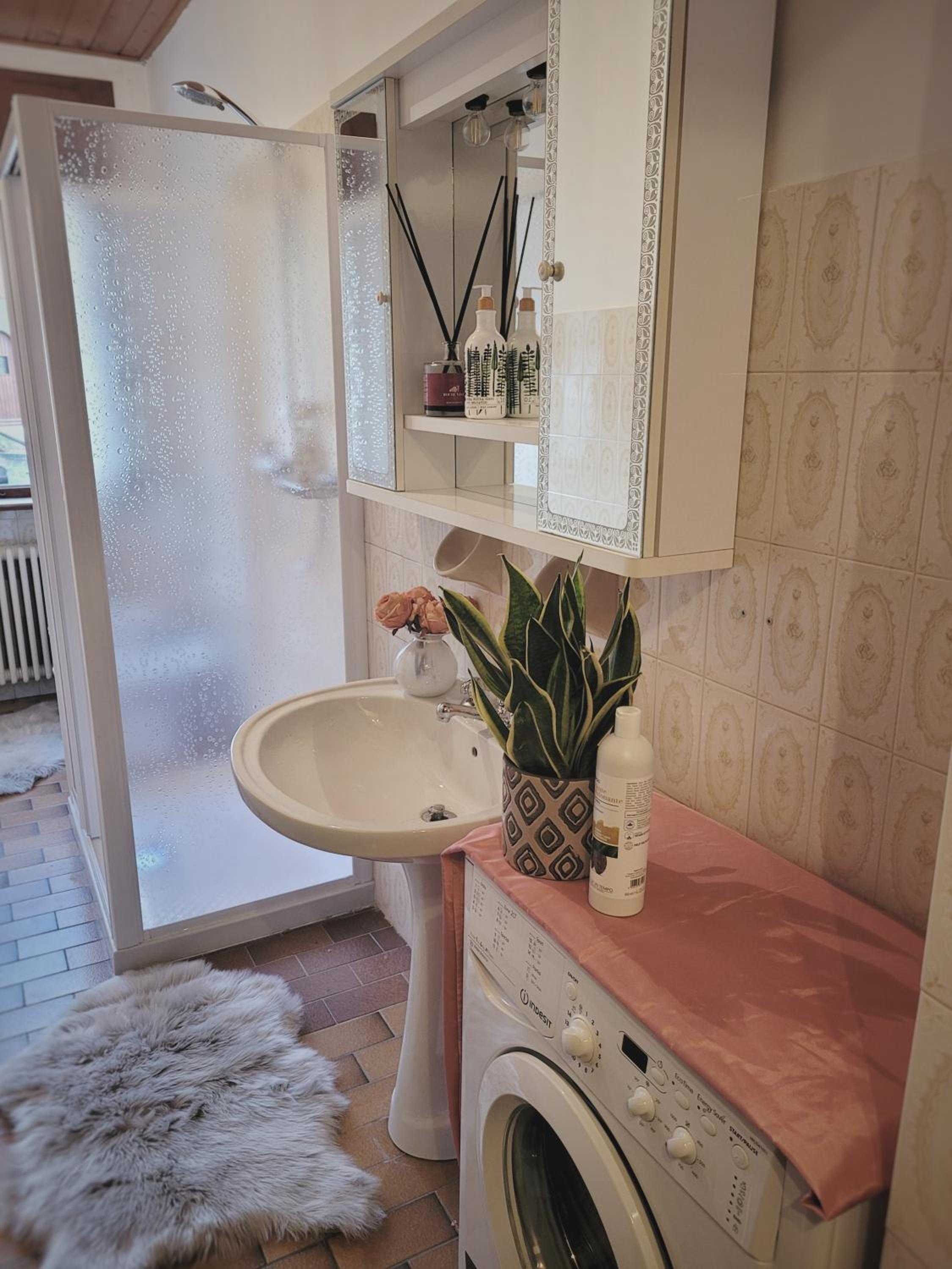 One-Bedroom Apartment With Balcony photo 3
