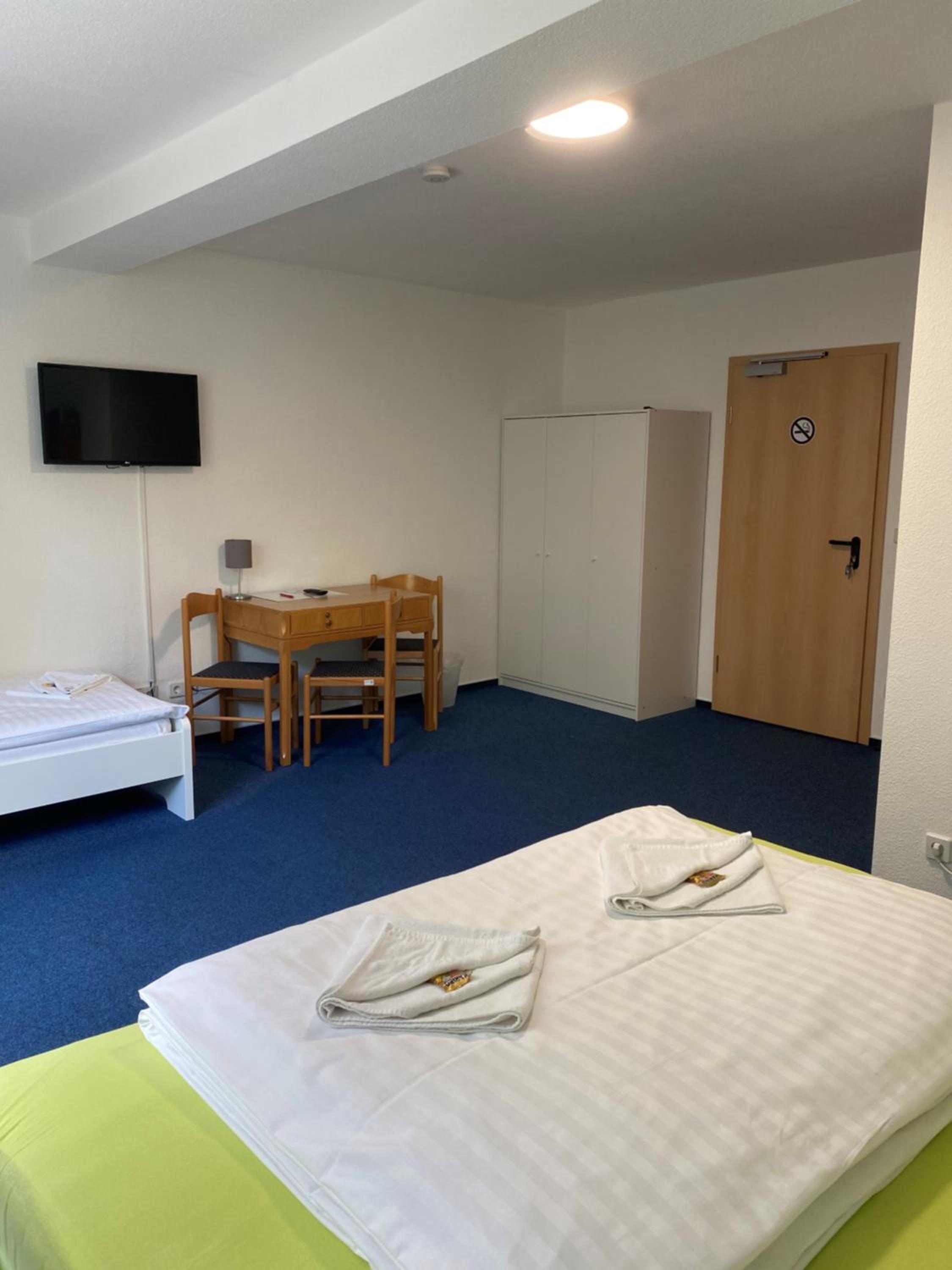Basic Triple Room - Photo 2